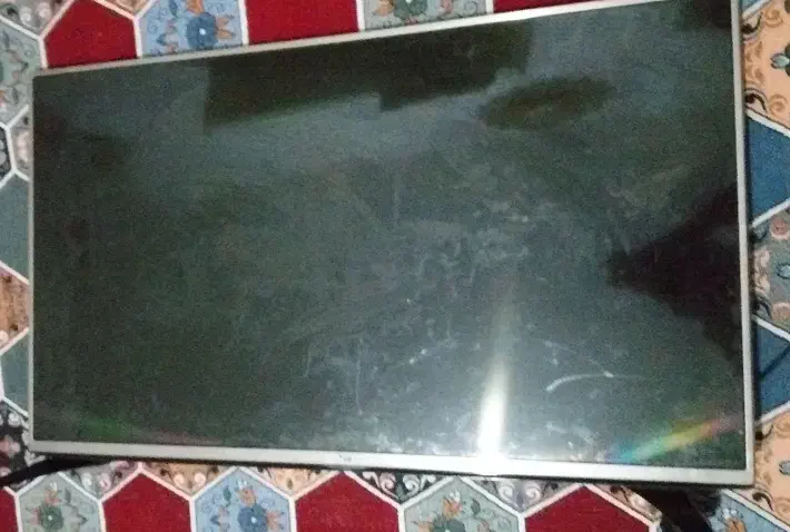 تلوبزیون ۴۳ اینچ|تلویزیون و پروژکتور|خاش, |دیوار