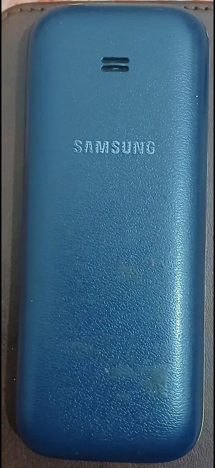 تعدادیک دستگاه گوشی سامسونگ بی ۳۱۰ یه باطری میخواد|موبایل|کبودرآهنگ, |دیوار