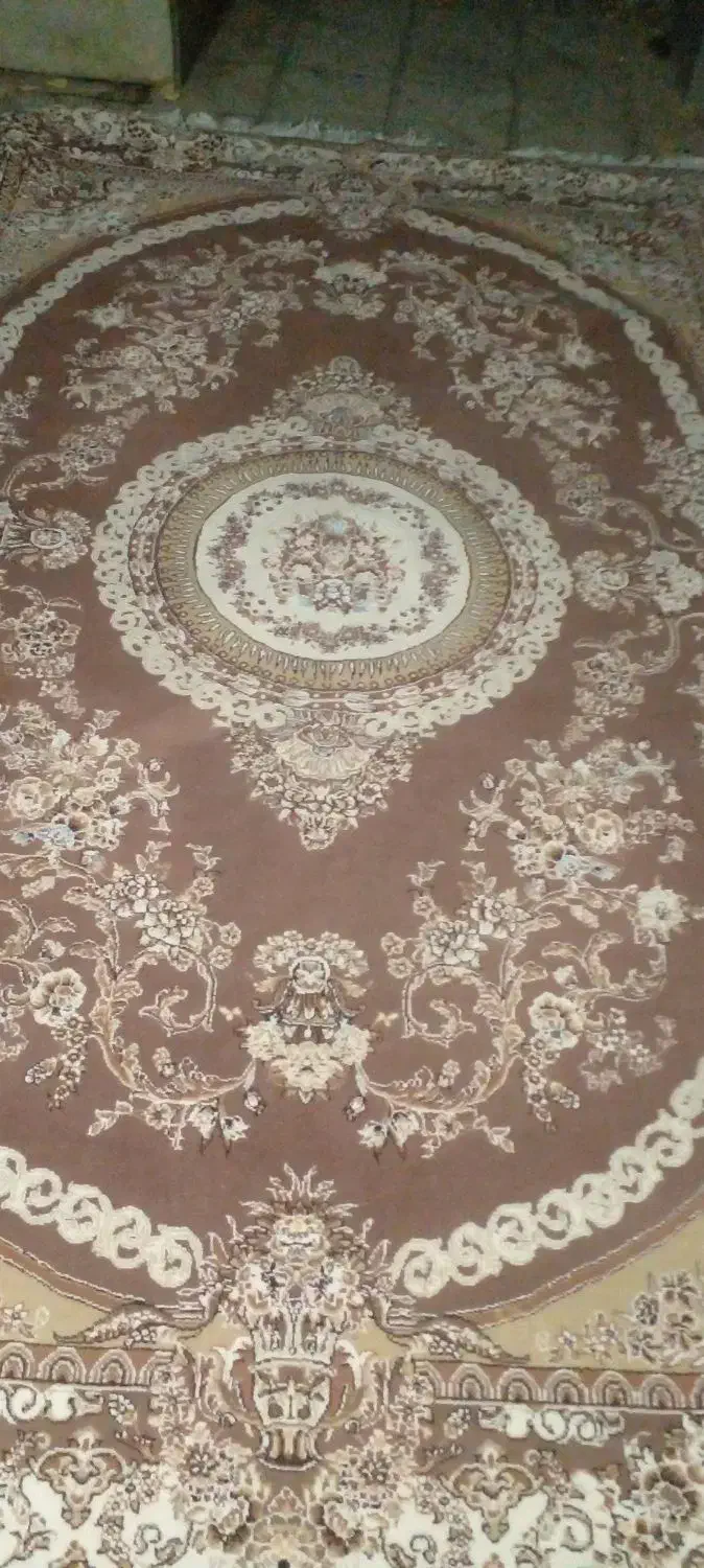 فرش ۶ متری جفت ۷۰۰ شانه وکم کار ودوعدد ۶ متری|فرش|سبزوار, رضوی|دیوار