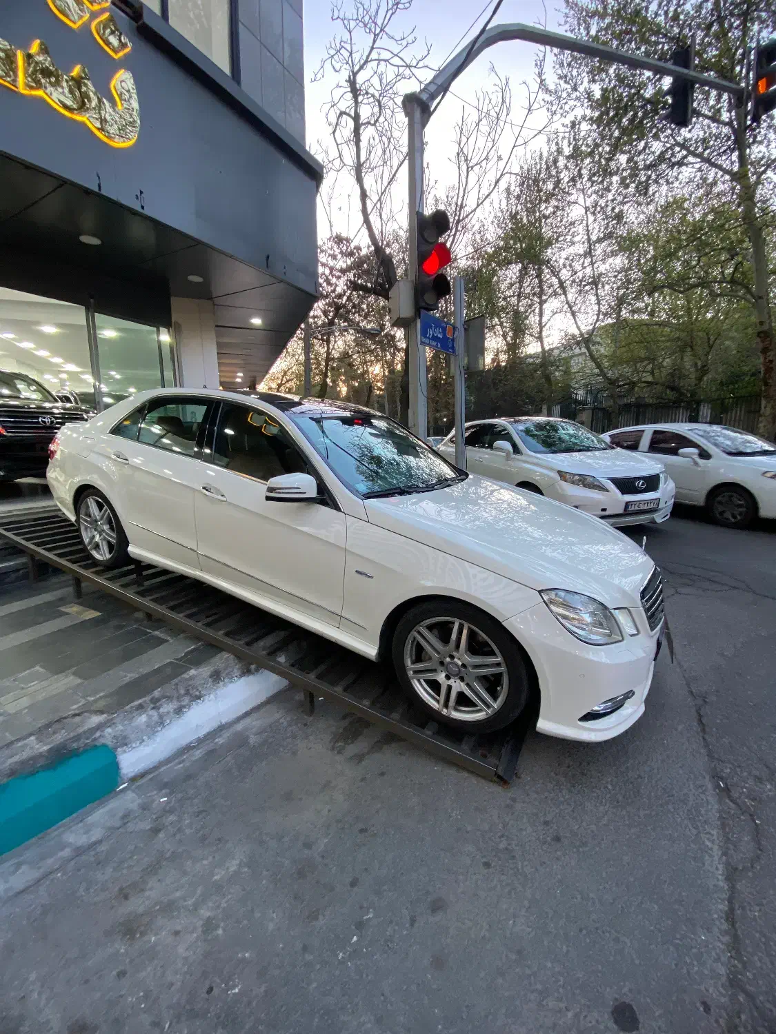 BENZ E350|خودرو سواری و وانت|تهران, محمودیه|دیوار