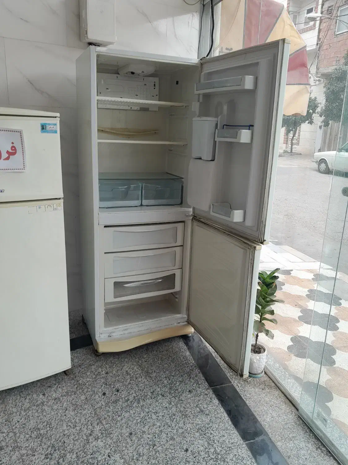 فروش یخچالهای خانگی،،تعمیرات لوازم سردکننده آقائی|یخچال و فریزر|بهشهر, |دیوار