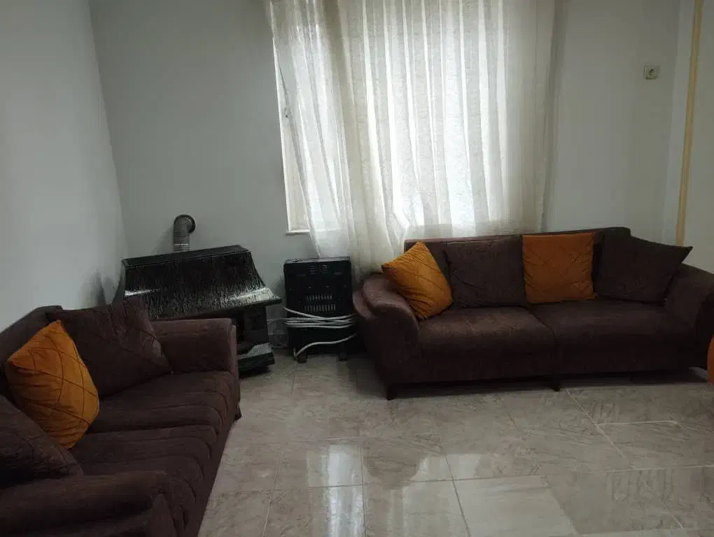 مبل در حد نو|مبلمان خانگی و میز عسلی|آستارا, |دیوار