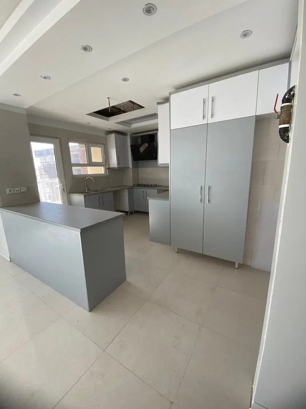 اجاره آپارتمان 140 متر/ ویو باز غرق نور*املاک کاج*|اجارهٔ آپارتمان|گرمدره, |دیوار