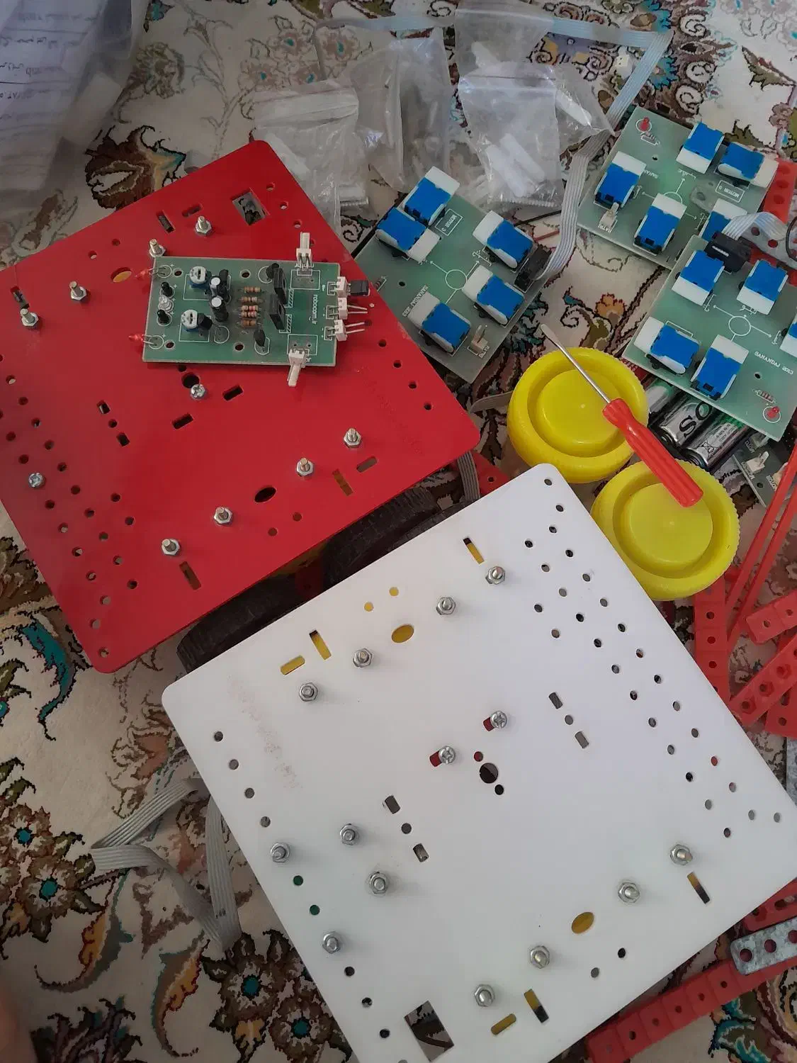 رباتیک|اسباب‌‌بازی|سنندج, |دیوار