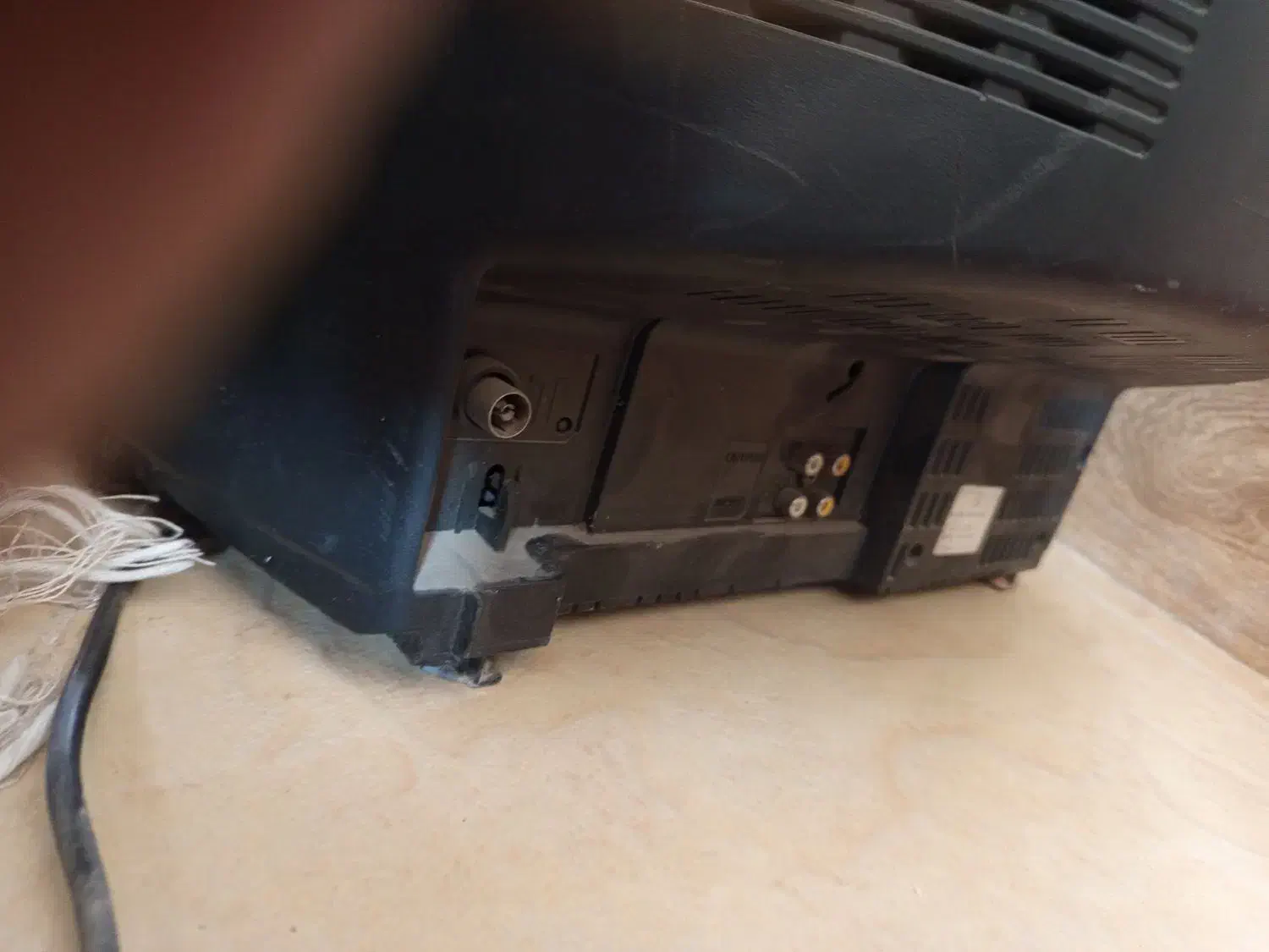 تلویزیون 14اینچ پاناسونیک|تلویزیون و پروژکتور|اصفهان, ارغوانیه|دیوار