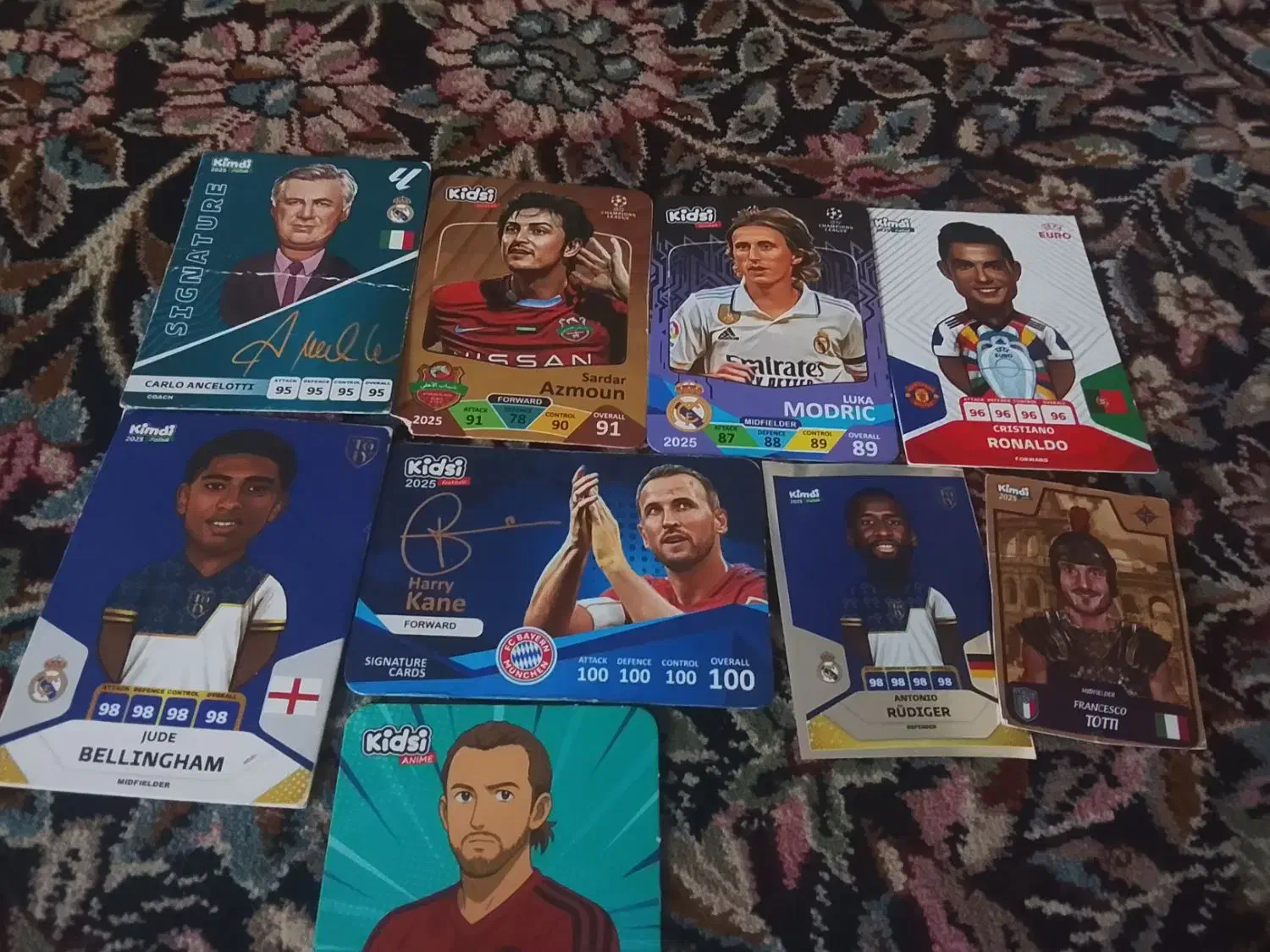 نوه|اسباببازی|بم, |دیوار