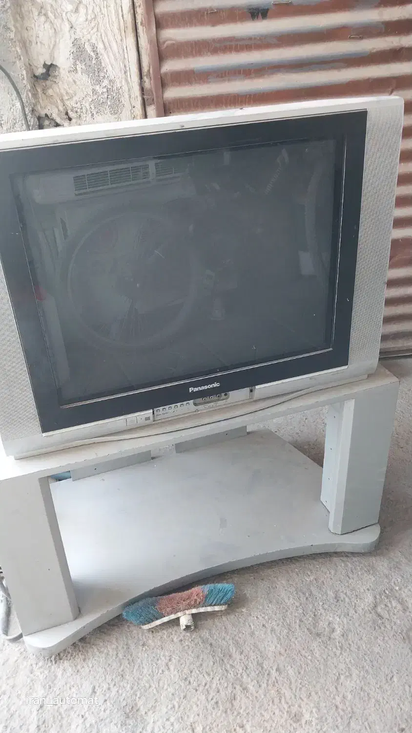 تلویزیون پاناسونیک ۲۹اینچ وسامسونگ ۲۱ اینچ|تلویزیون و پروژکتور|هشتگرد, گلسار|دیوار