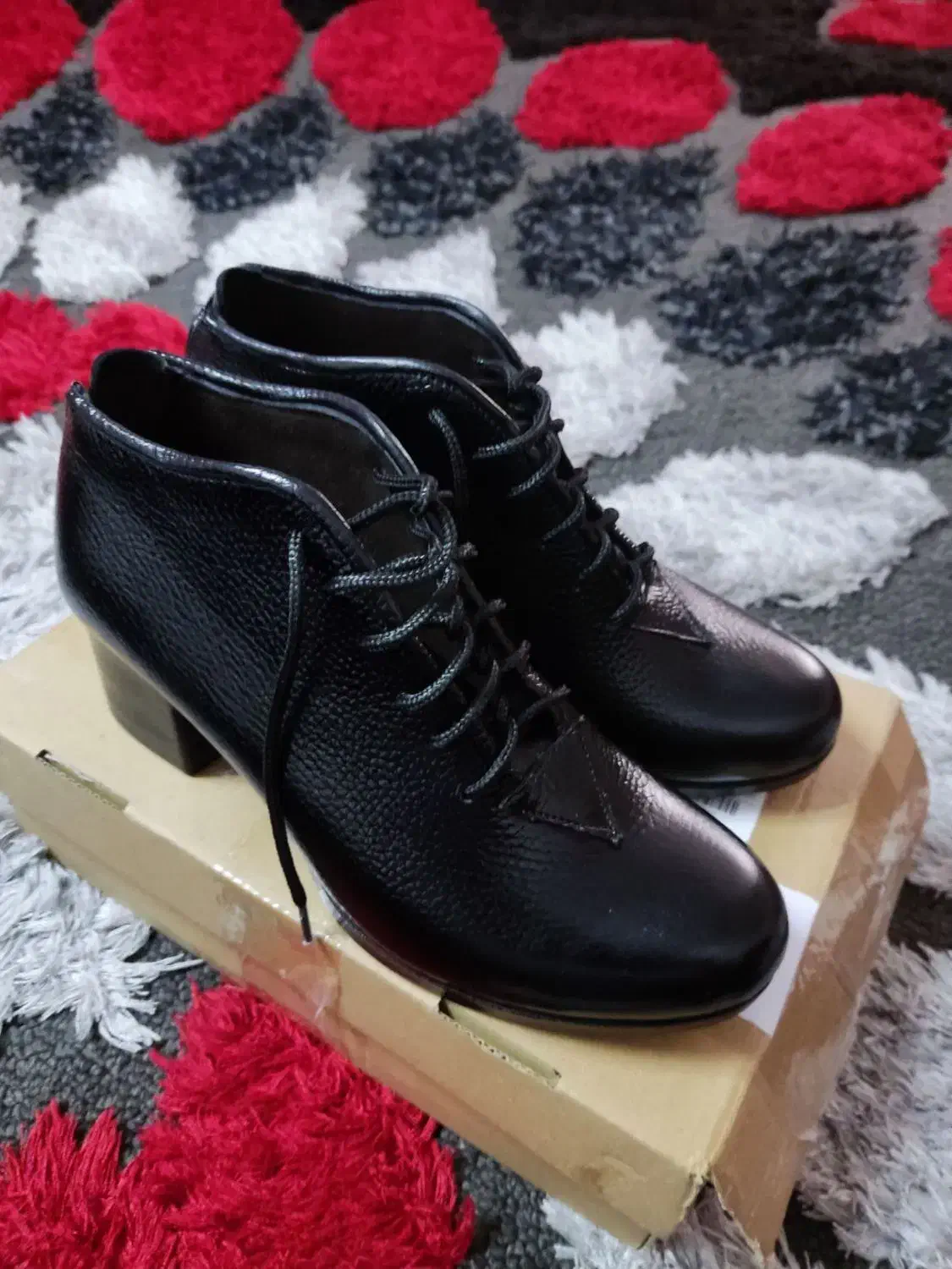 بوت چرم طبیعی اصل زنانه|کیف، کفش، کمربند|بوشهر, |دیوار