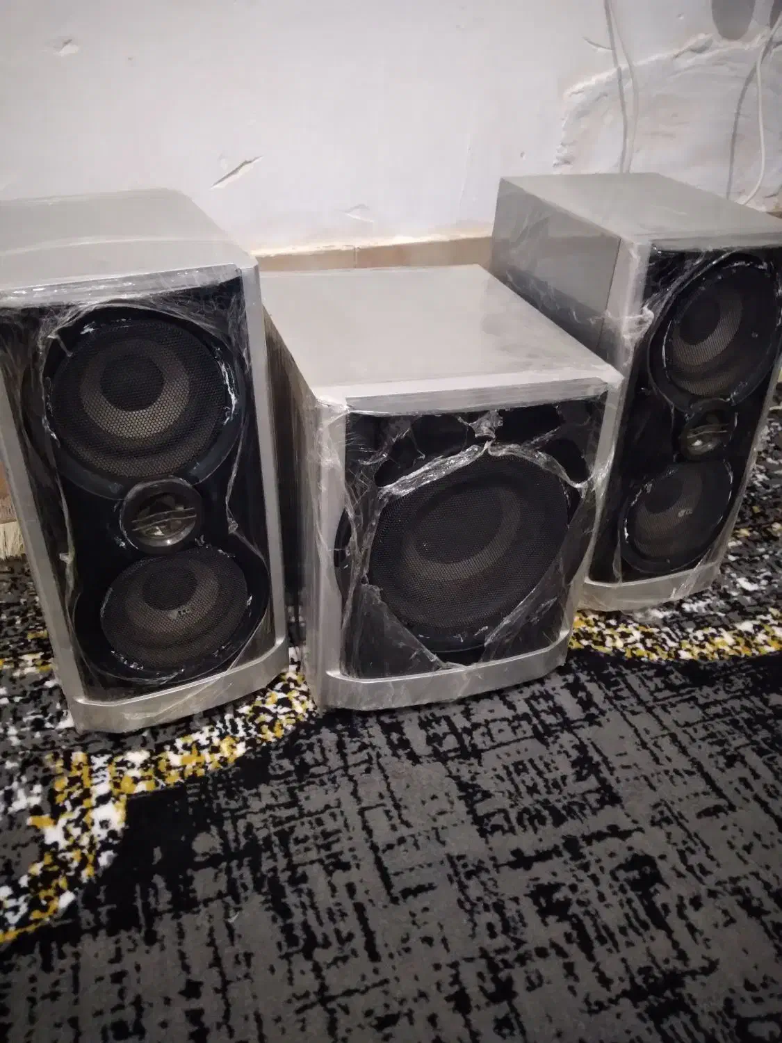 ساب و میدبیس|سیستم صوتی خانگی|مشهد, شهرک شهید باهنر|دیوار