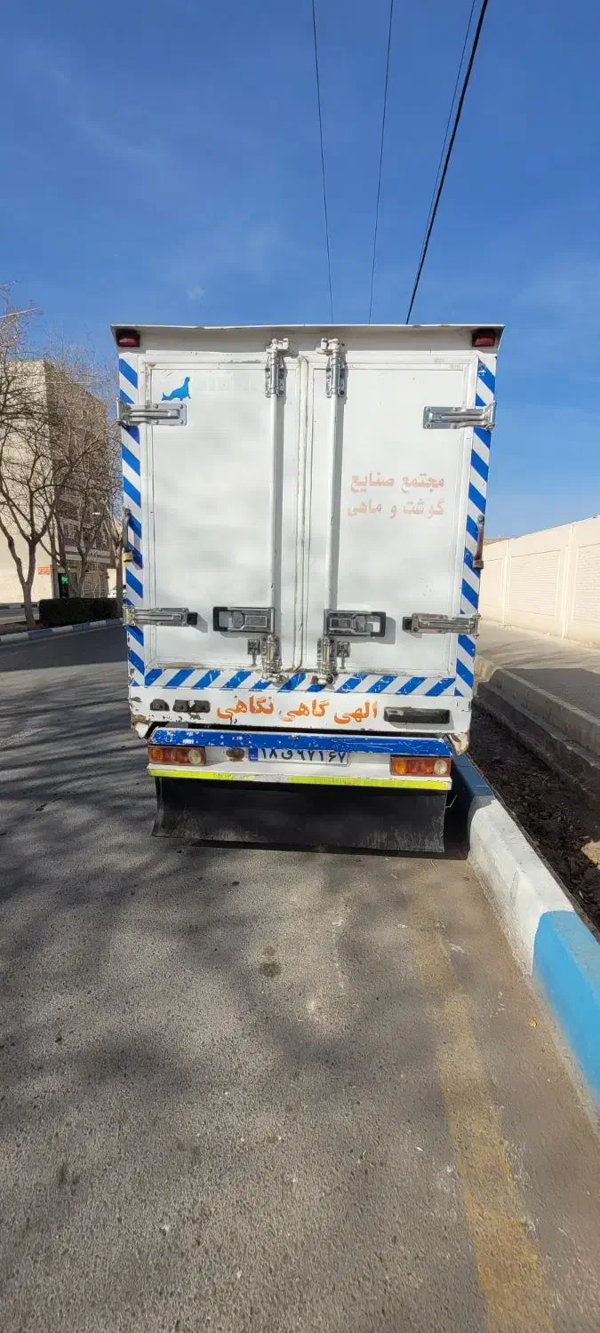 نیسان یخچال دار|خودرو سواری و وانت|شاهین‌شهر, گزبرخوار|دیوار