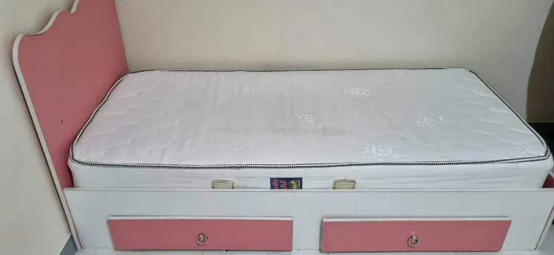 سرویس خواب کودک|تخت و سرویس خواب|شاهینشهر, شهرک گلدیس|دیوار