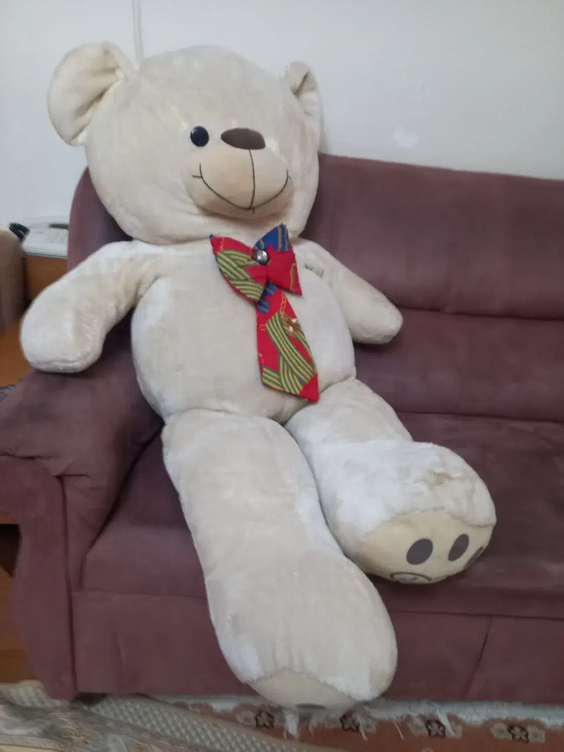 عروسک خرسی بزرک|اسباببازی|مشکیندشت, |دیوار