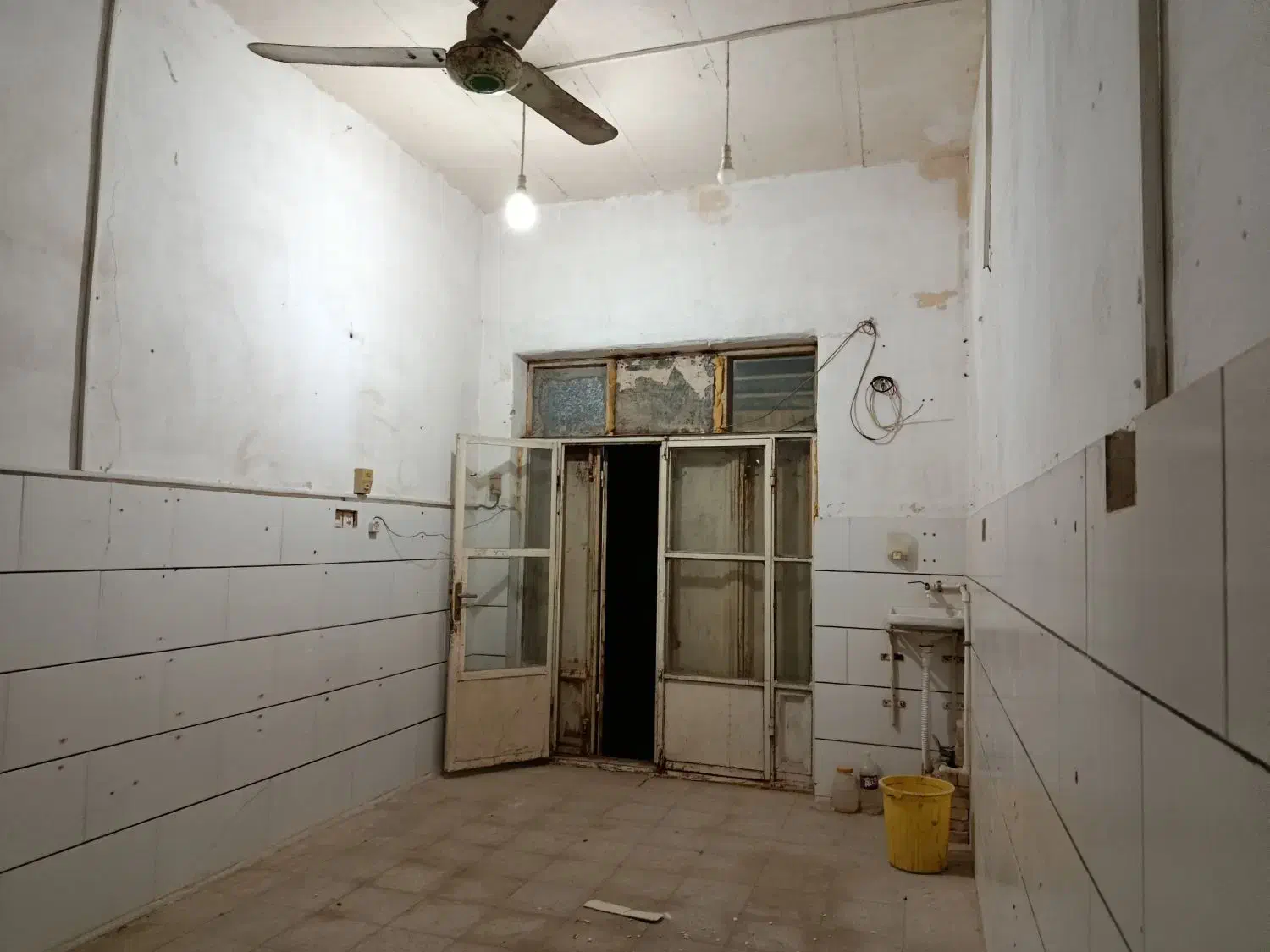 مغازه بازار قدیم جهت اجاره|اجارهٔ مغازه و غرفه|هندیجان, |دیوار