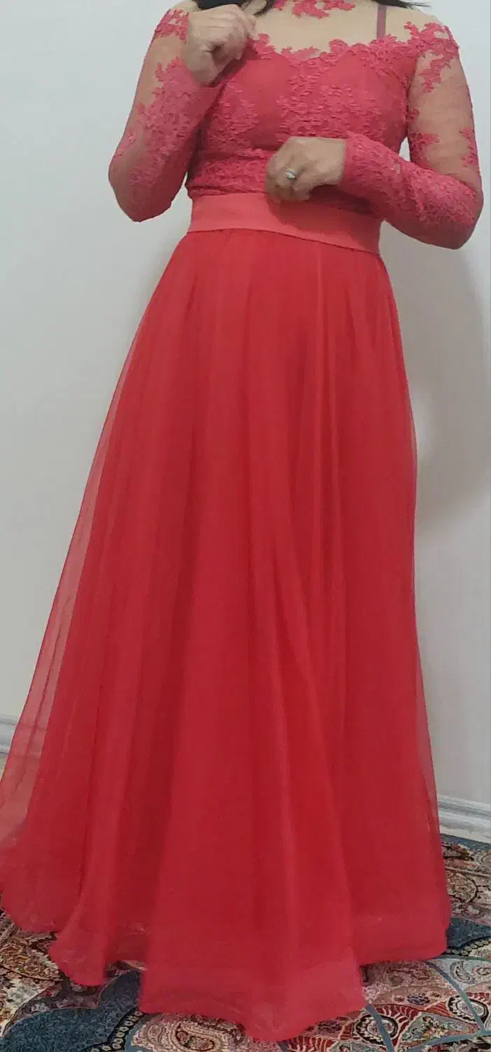 لباس مجلسی|لباس|ماکو, |دیوار