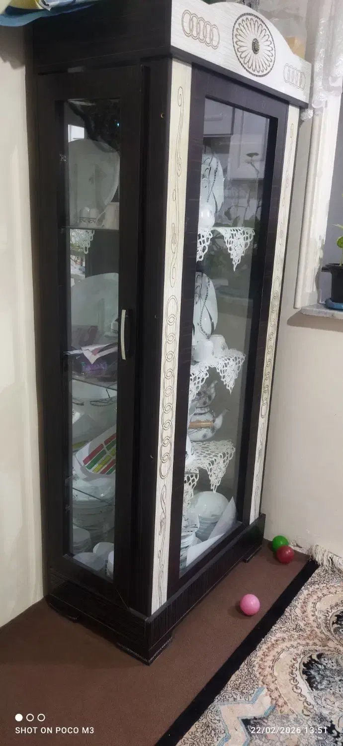 ویترین|بوفه، ویترین، کنسول|بومهن, |دیوار