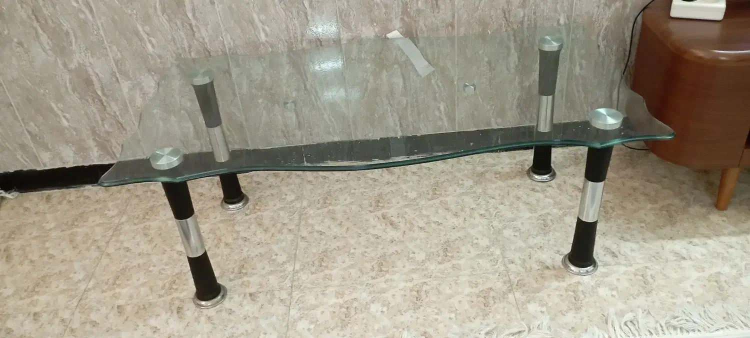 میز شیشه ای|مبلمان خانگی و میز عسلی|پاکدشت, پاکدشت (مامازند)|دیوار