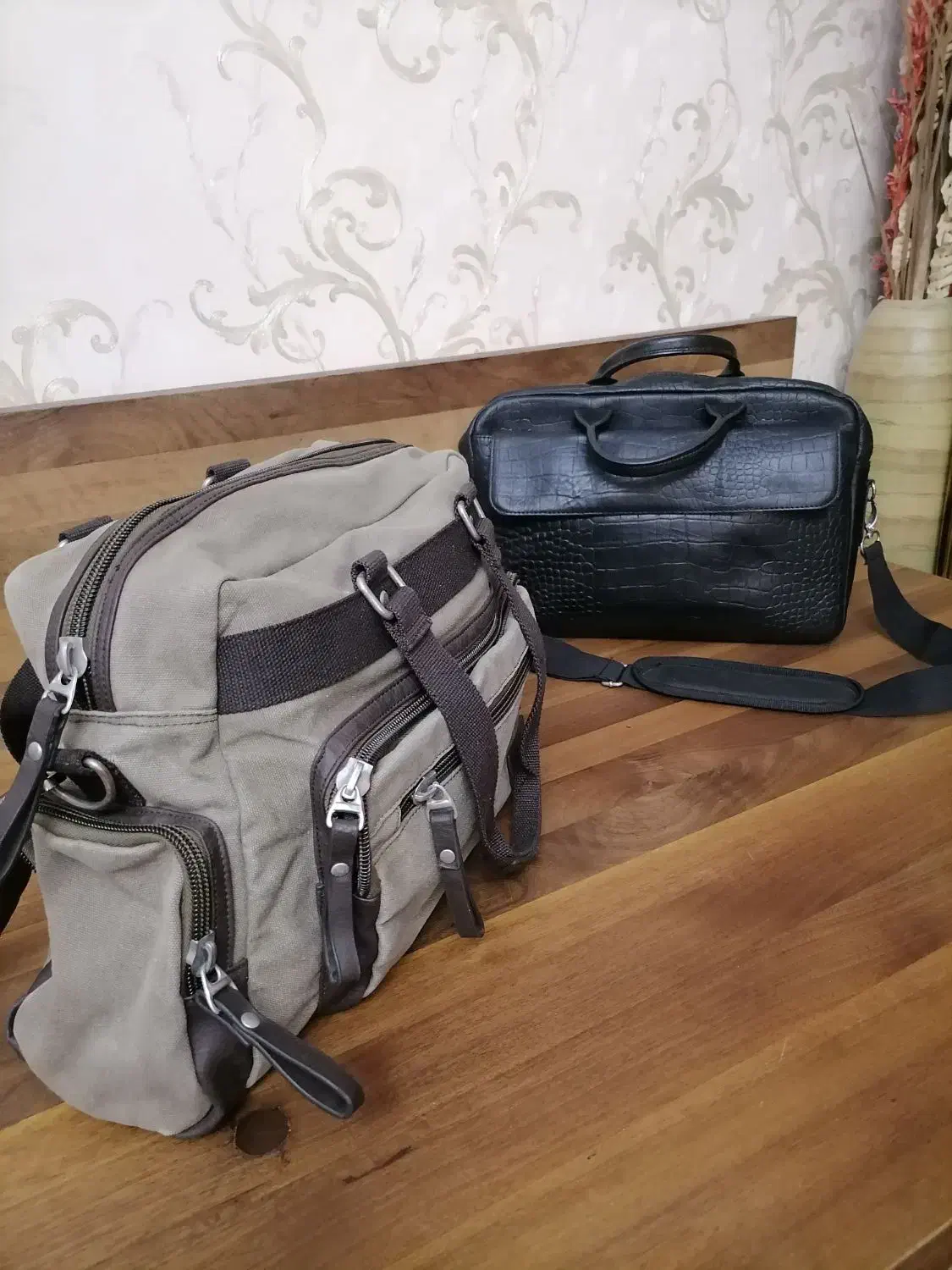 کیف چرم طبیعی اداری ساک کیف و کوله پشتی آمریکایی|کیف، کفش، کمربند|قدس, شهرک فرزان|دیوار