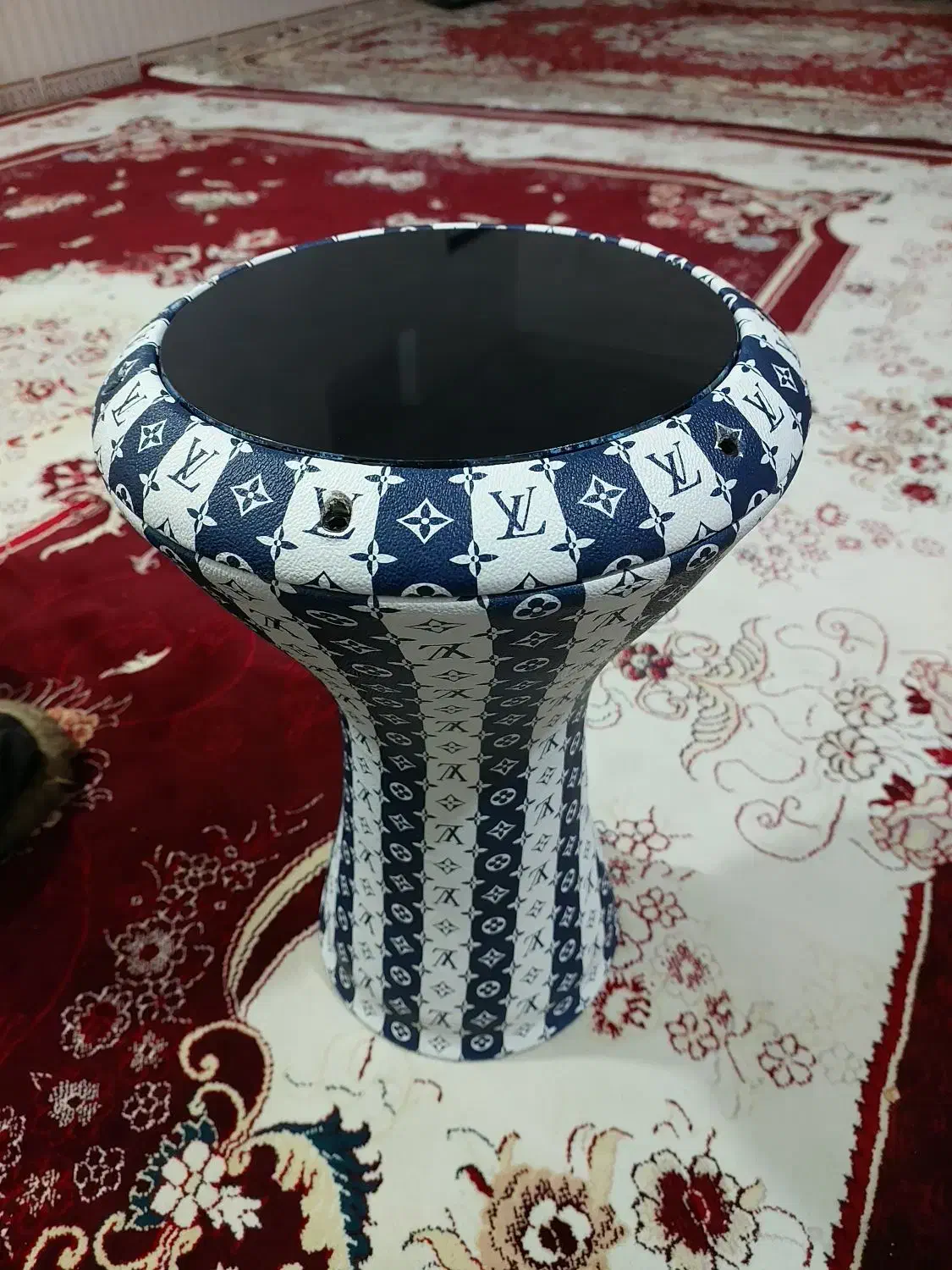 تیمپو خوش صدا|سازهای سنتی|تربت‌حیدریه, کاشانی|دیوار