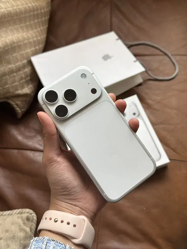 آیفون 16 پرومکس طراحی بینقص، مشابه نسخه اصلی|موبایل|سنندج, |دیوار