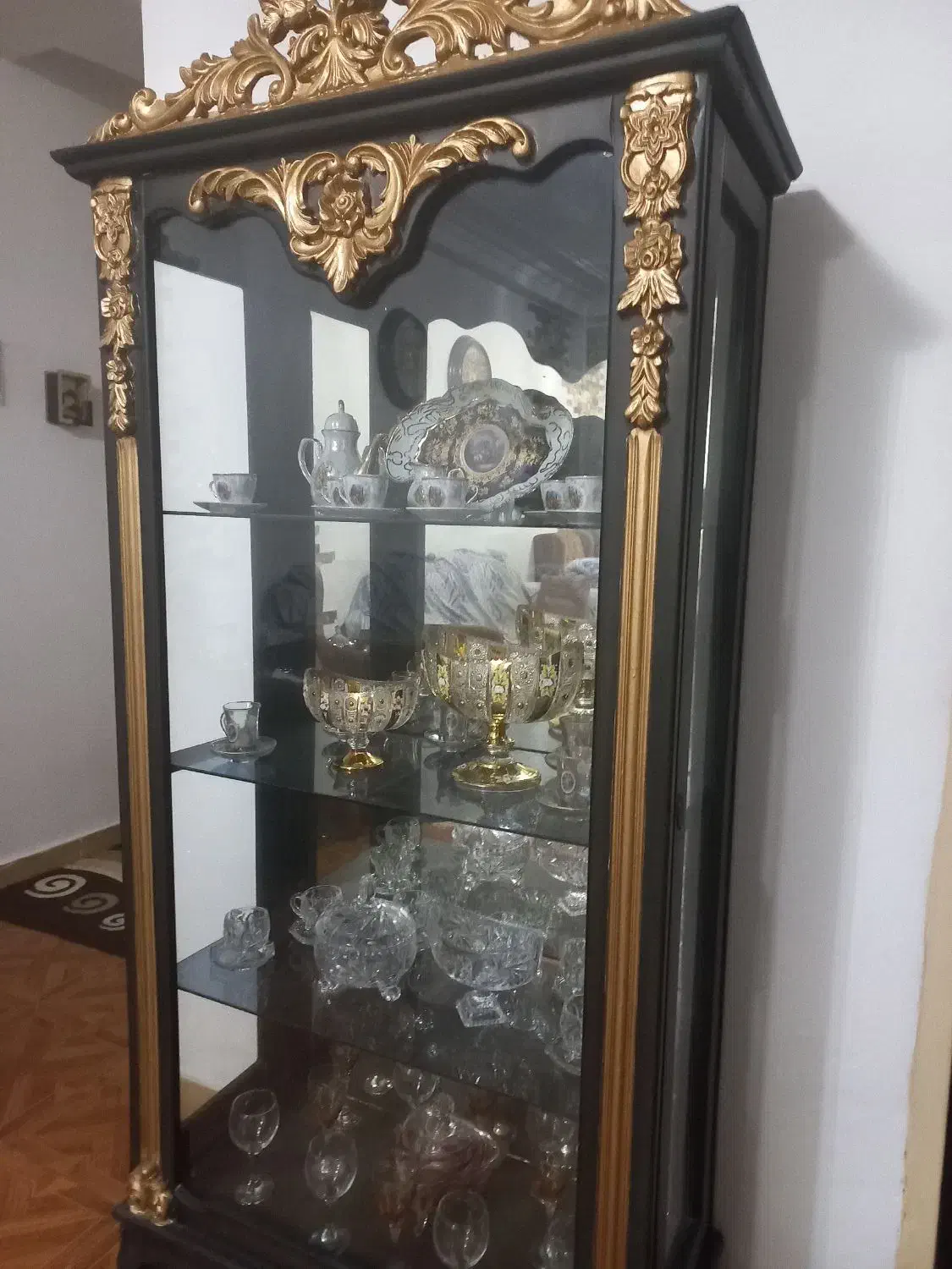 بوفه|بوفه، ویترین، کنسول|رشت, فلسطین|دیوار