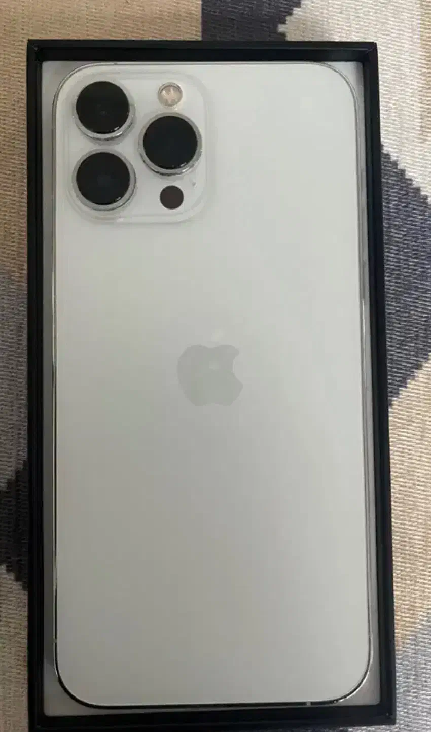 آیفون ۱۳ پرومکس ۲۵۶ خیلی تمیز|موبایل|قم, زنبیل آباد|دیوار