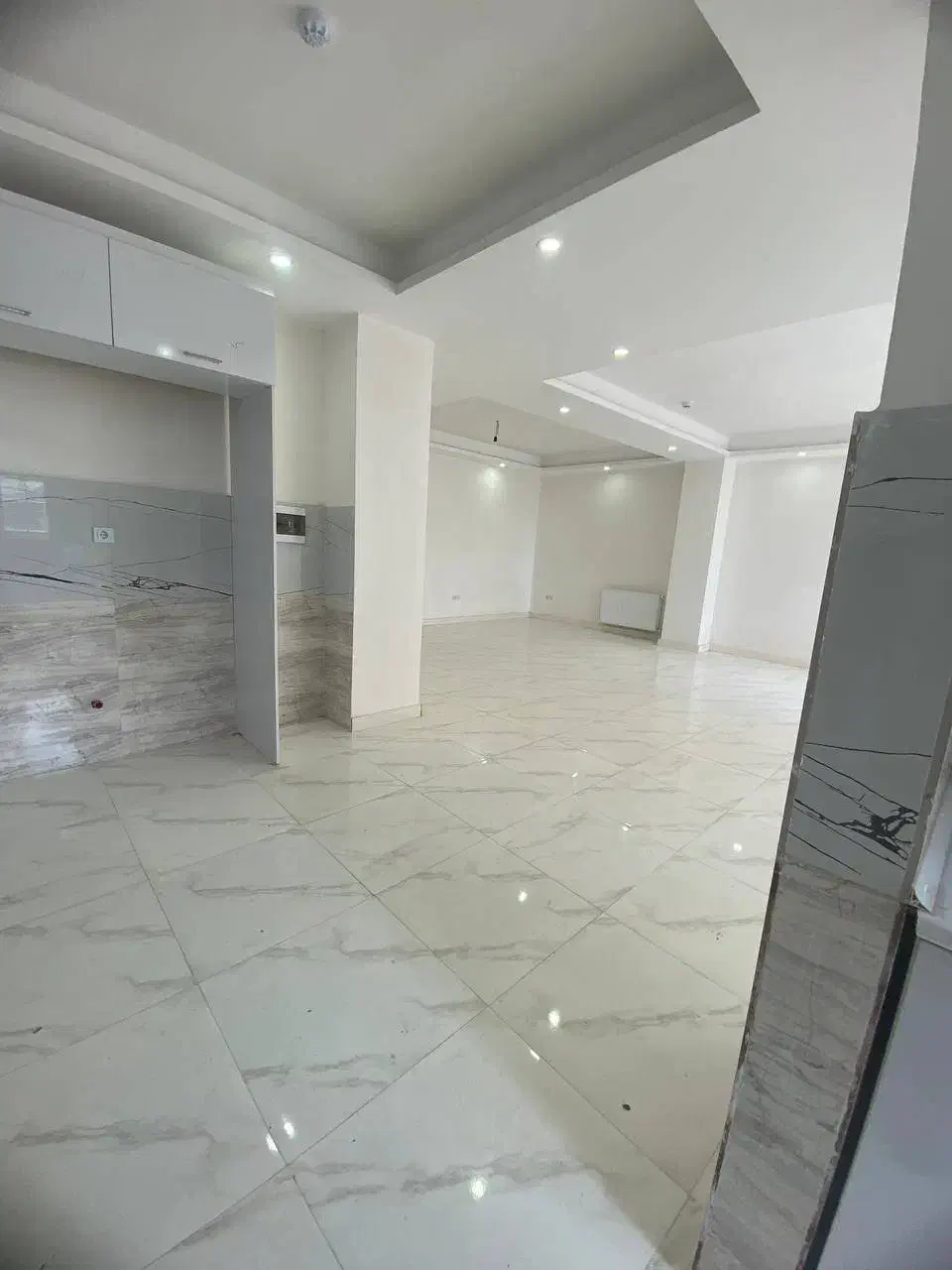 آپارتمان ۱۴۰متر۳ خواب (توشیبا/نیروی‌دریایی/خبرنگار|فروش آپارتمان|رشت, شهرک شهید رجایی|دیوار