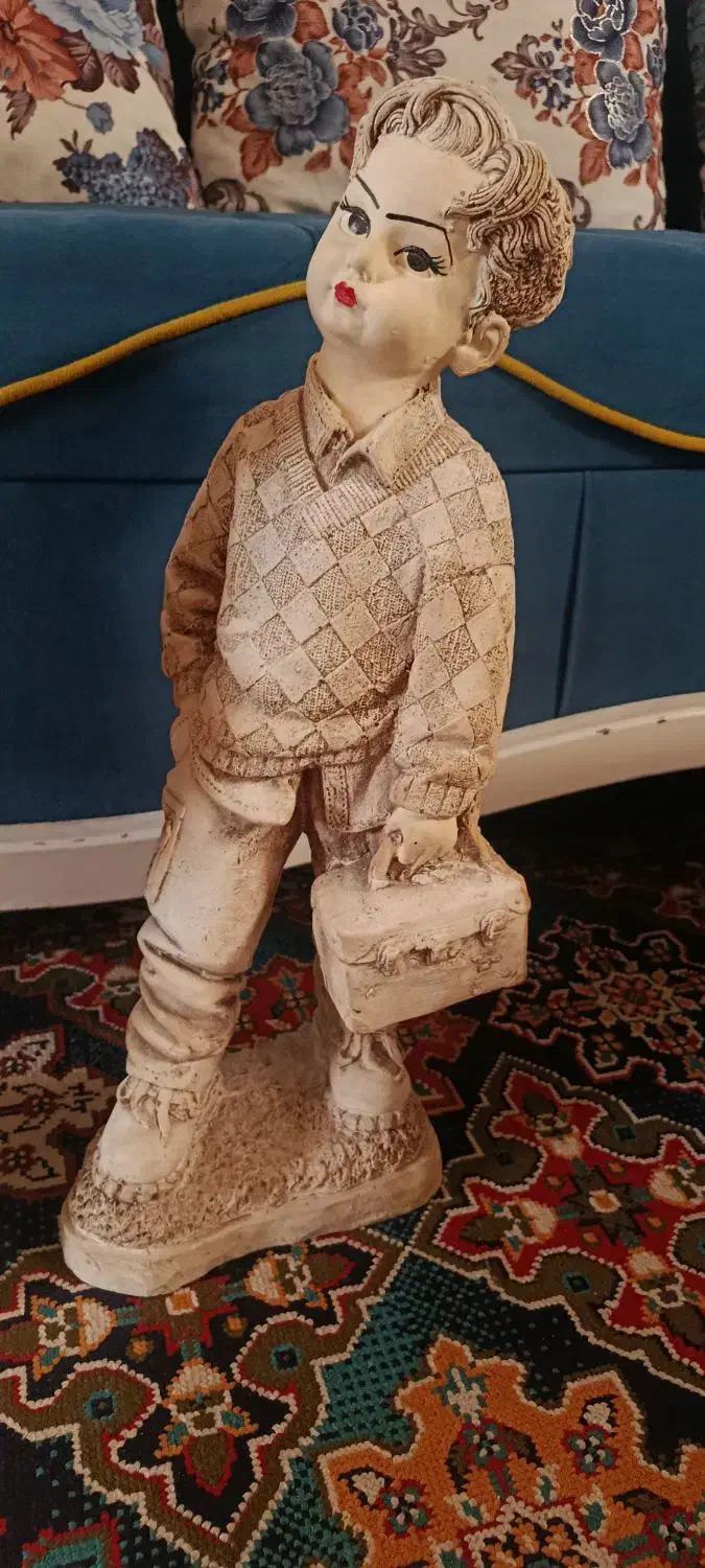 مجسمه دختر وپسر|مجسمه، تندیس، ماکت|زاهدان, |دیوار