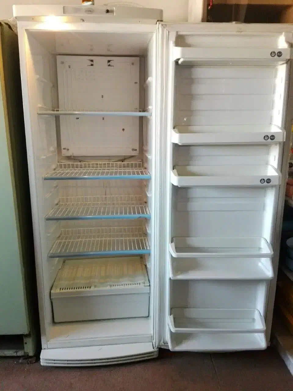 یخچال|یخچال و فریزر|فولادشهر, B5|دیوار