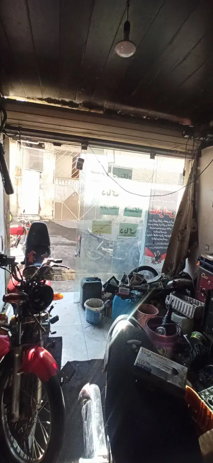 مغازه ۲۴ متر سرامیک|اجارهٔ مغازه و غرفه|گرگان, |دیوار