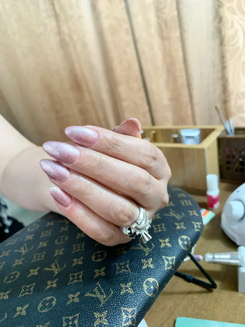 مدل برای کاشت|خدمات آرایشگری و زیبایی|سلماس, |دیوار