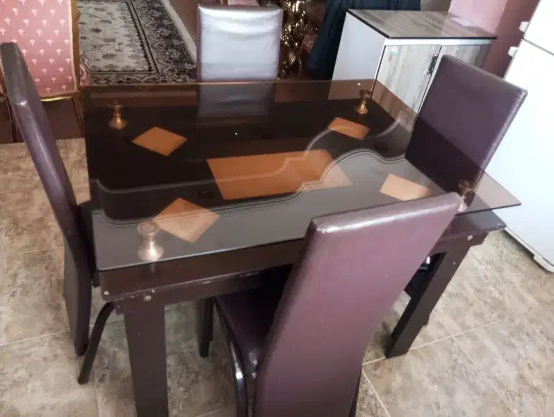 میزنهارخوری|میز و صندلی غذاخوری|ایوان, |دیوار