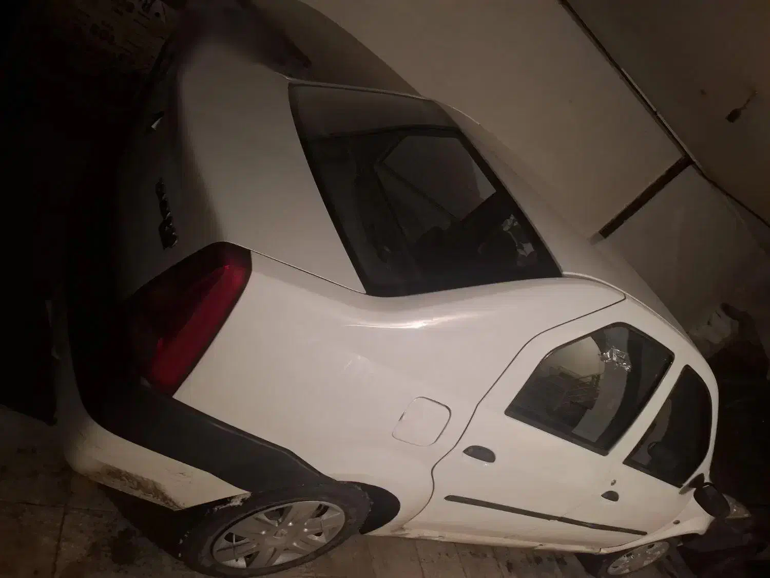 خوش رخ سالم|خودرو کلاسیک|قزوین, |دیوار