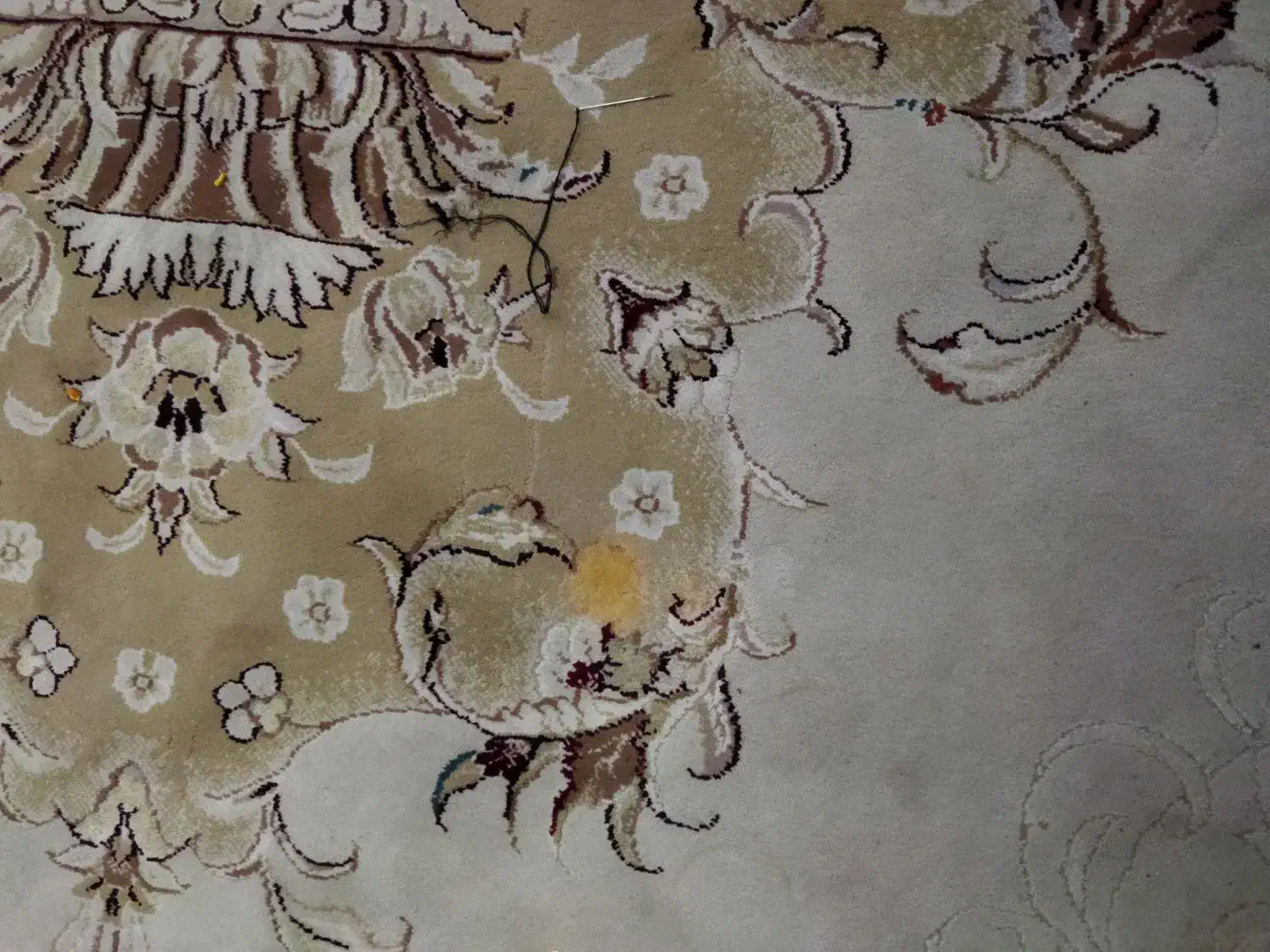 فرش 12 متری|فرش|اندیشه, اندیشه فاز ۱|دیوار