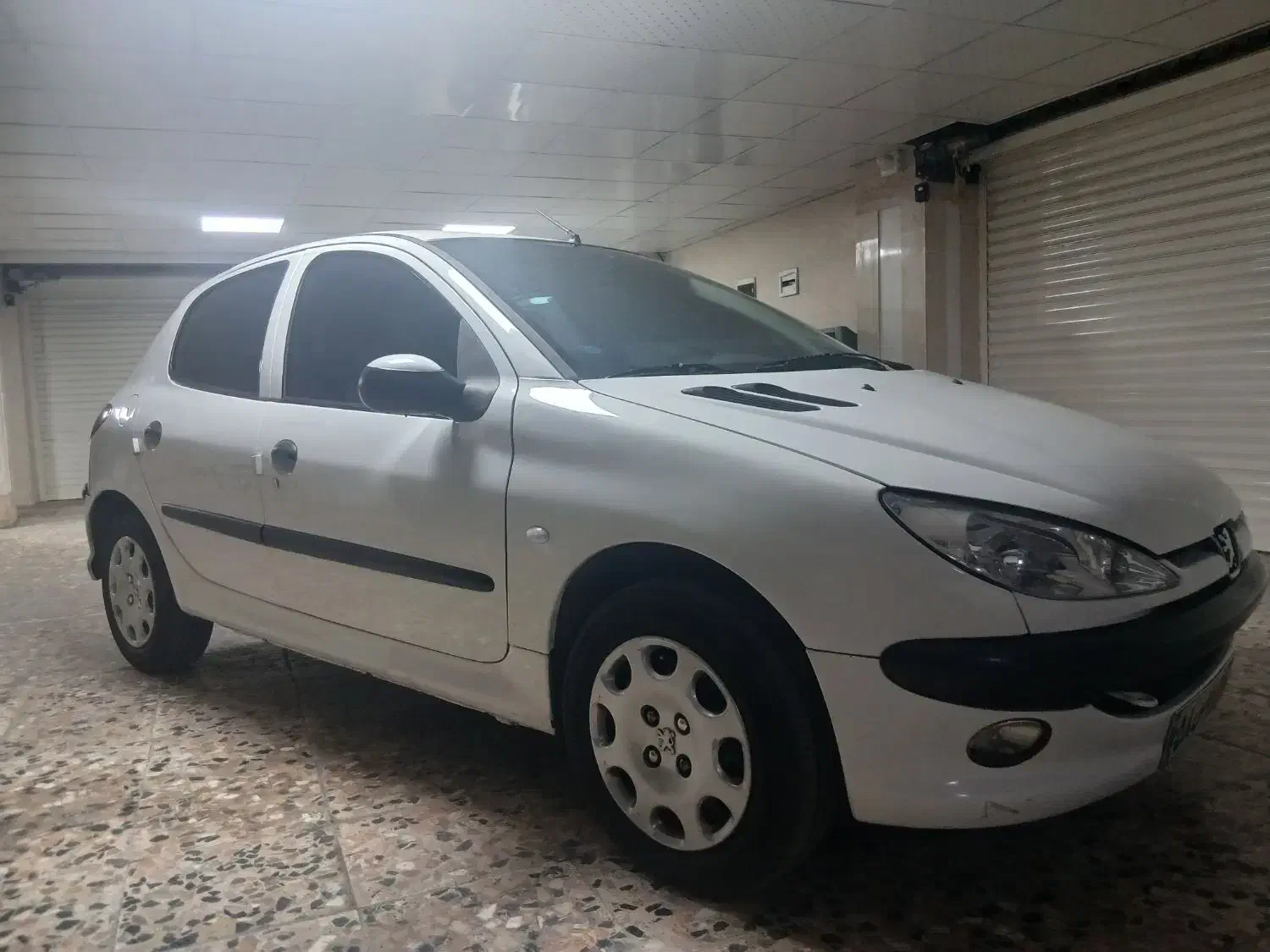 پژو ۲۰۶tu5 تیپ ۵ مدل ۹۴|خودرو سواری و وانت|رشت, دیلمان|دیوار