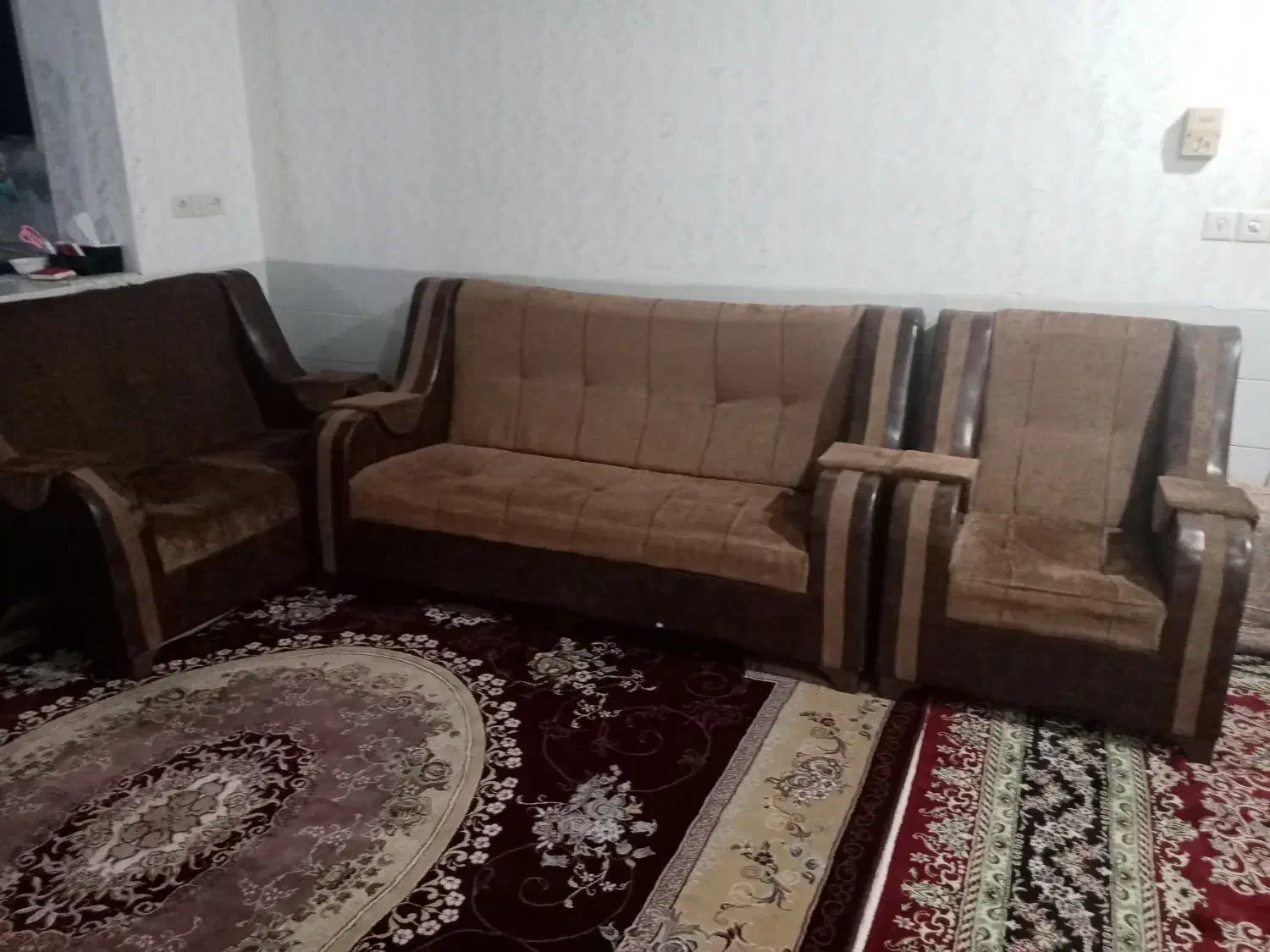 مبل هفت نفره مناسب خانه باغ|مبلمان خانگی و میز عسلی|بافق, |دیوار