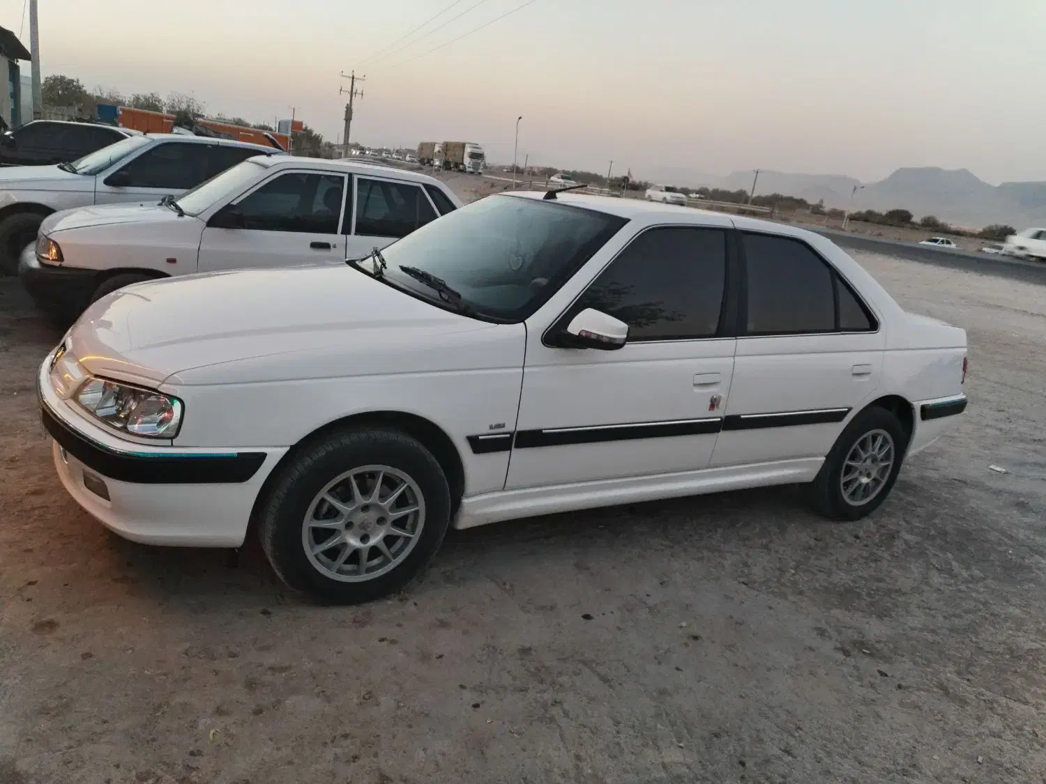 پژو پارس تیوفایو|خودرو سواری و وانت|میانکوه, |دیوار