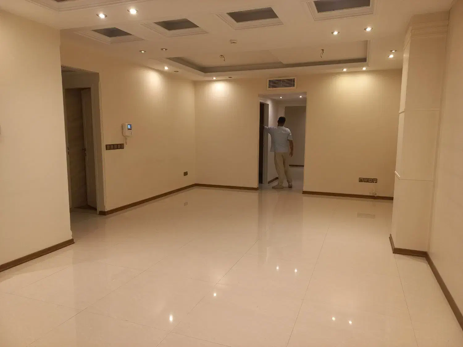 سعادت آباد ۱۰۵ متر/علامه جنوبی/روبه آفتاب|اجارهٔ آپارتمان|تهران, آسمان|دیوار
