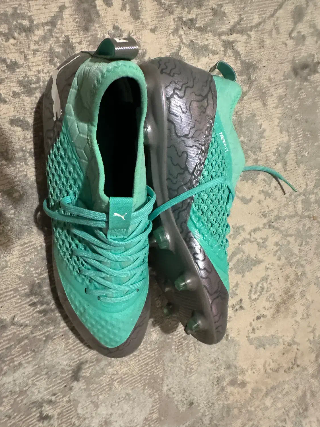 کفش فوتبال پوما اصل|کیف، کفش، کمربند|تهران, سعادت‌آباد|دیوار