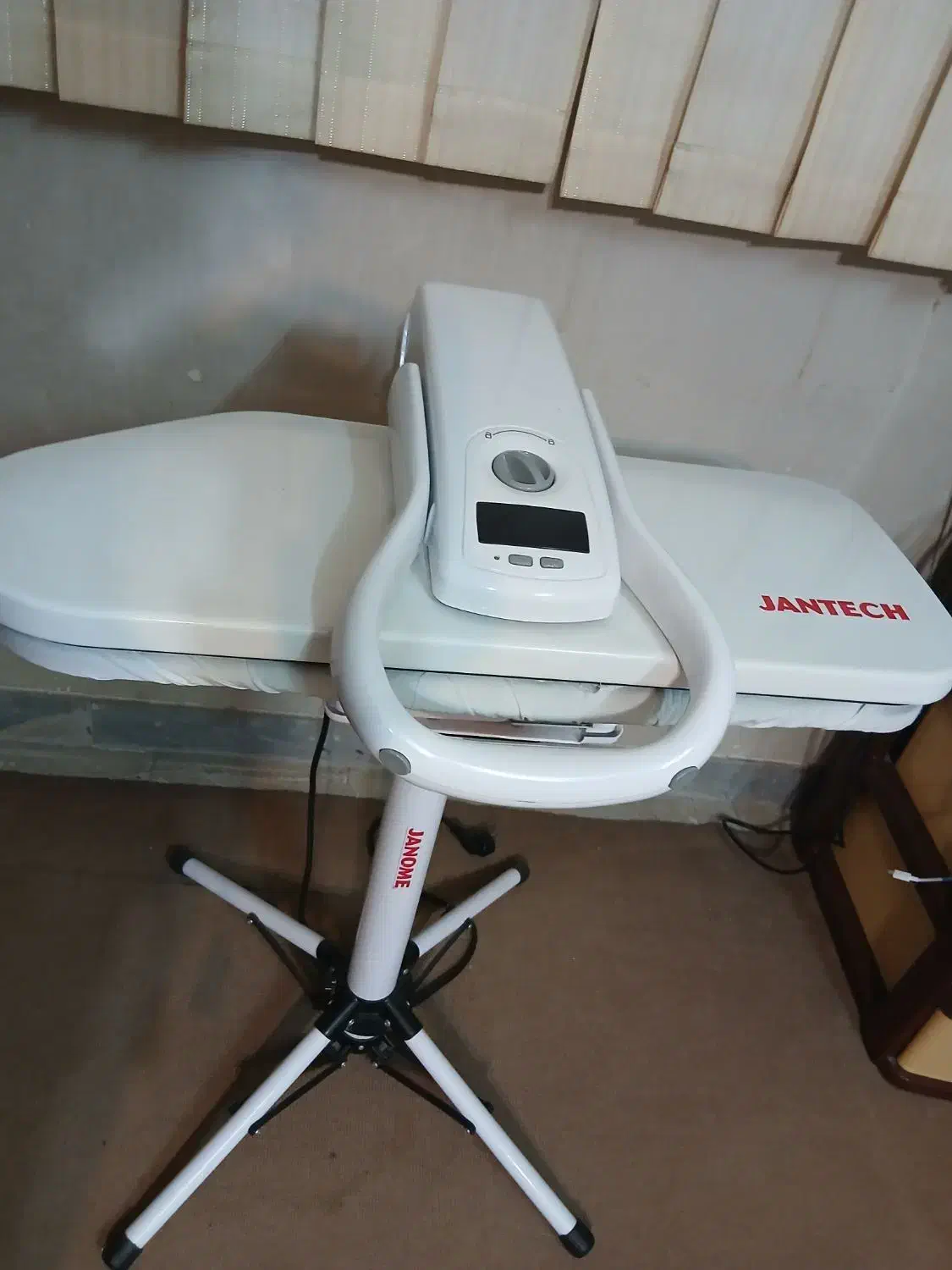 اتو پرس|اتو و لوازم اتو|لنجان, |دیوار