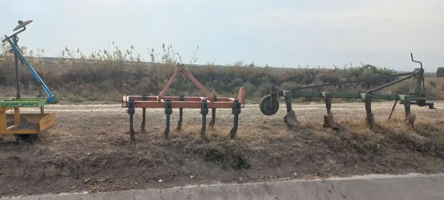 تراکتور شش سیلندر جاندیر۳۱۴۰با ادوات کشاورزی مدل۶۴|خودرو سنگین|پارسآباد, |دیوار