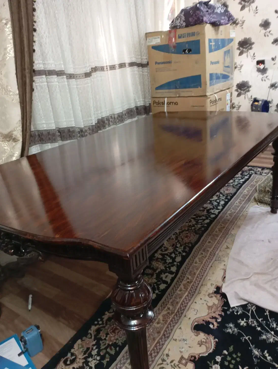 میز ناهار خوری ۸ نفر منبت کاری شده کاملا سالم|میز و صندلی غذاخوری|تهران, قصر فیروزه ۱|دیوار