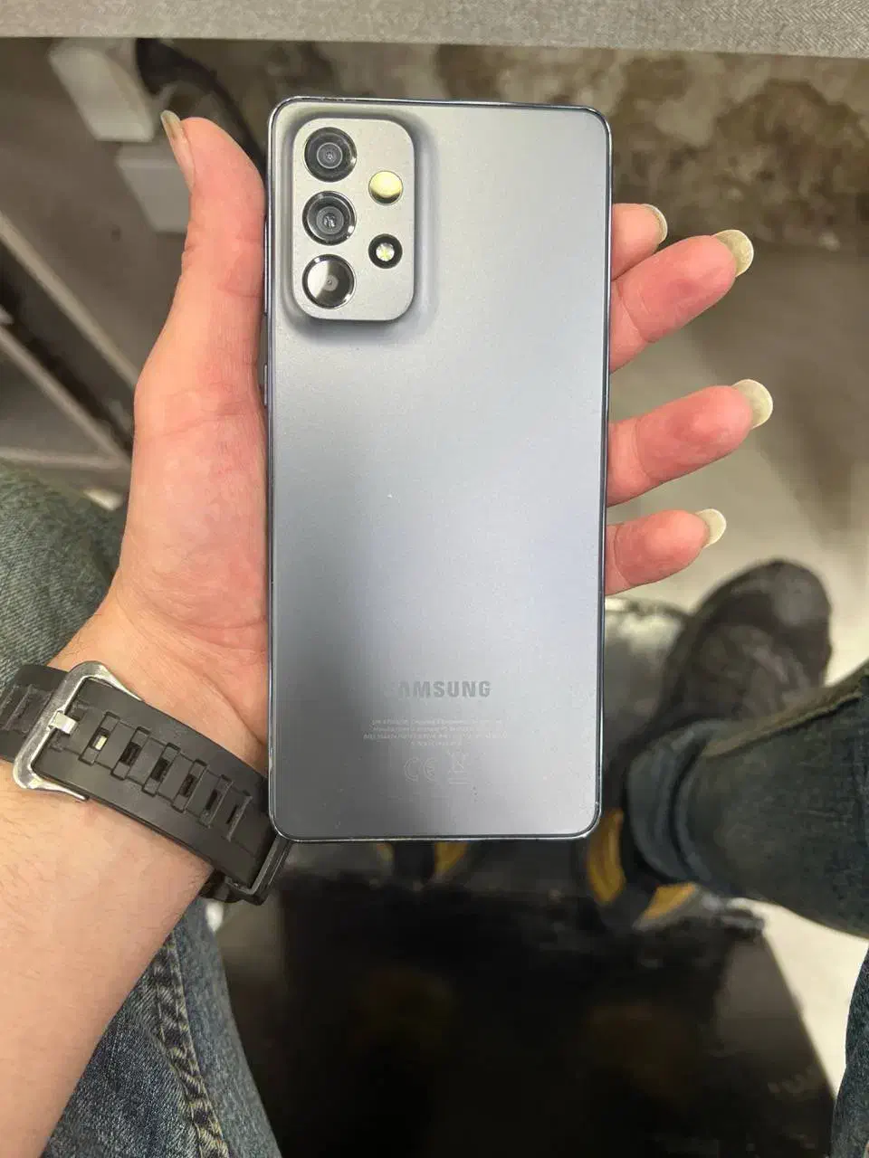 گوشی|موبایل|فومن, |دیوار