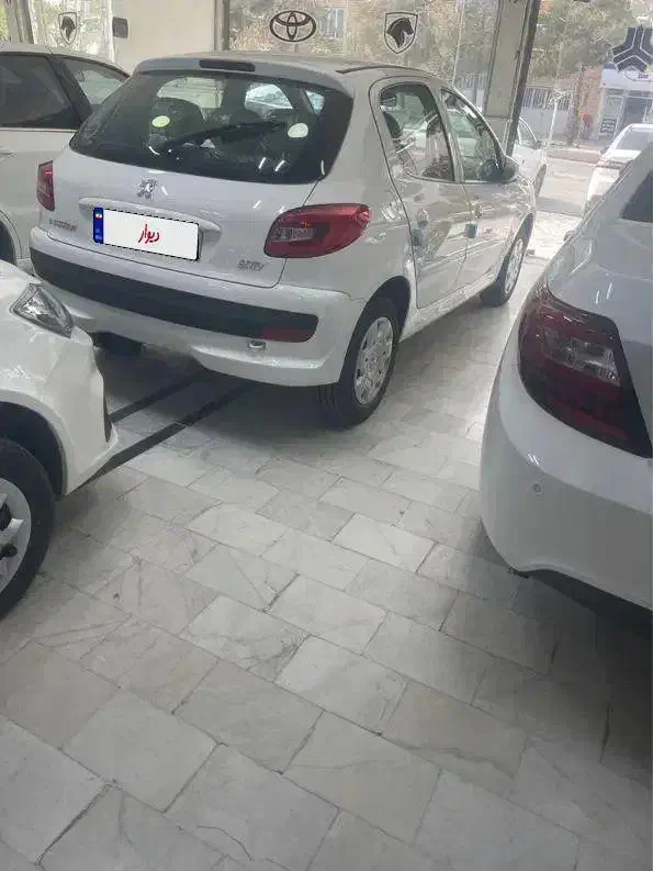 ۲۰۷ خشک سقف فلز|خودرو سواری و وانت|بیرجند, |دیوار