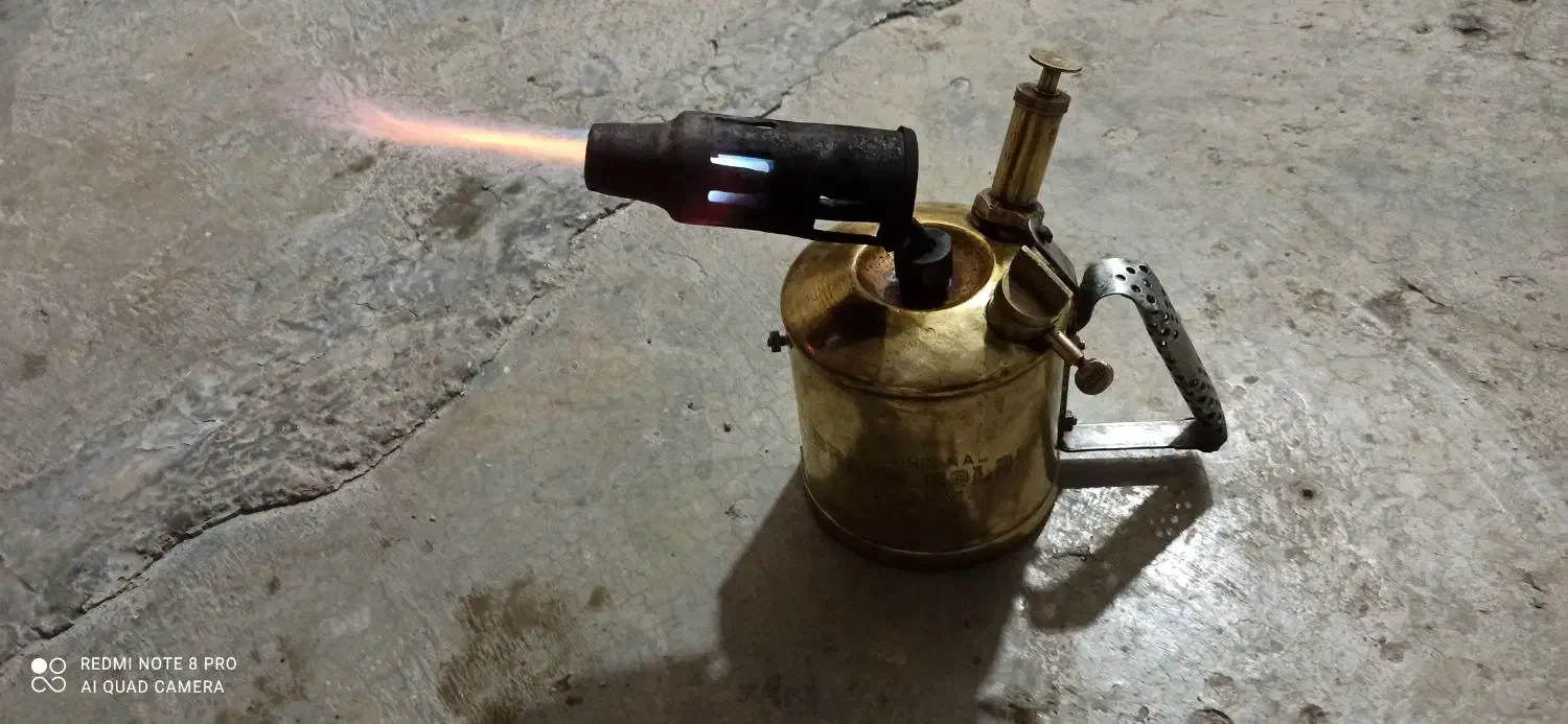 چراغ لحیم کاری عتیقه|کلکسیون اشیاء عتیقه|کرمانشاه, |دیوار