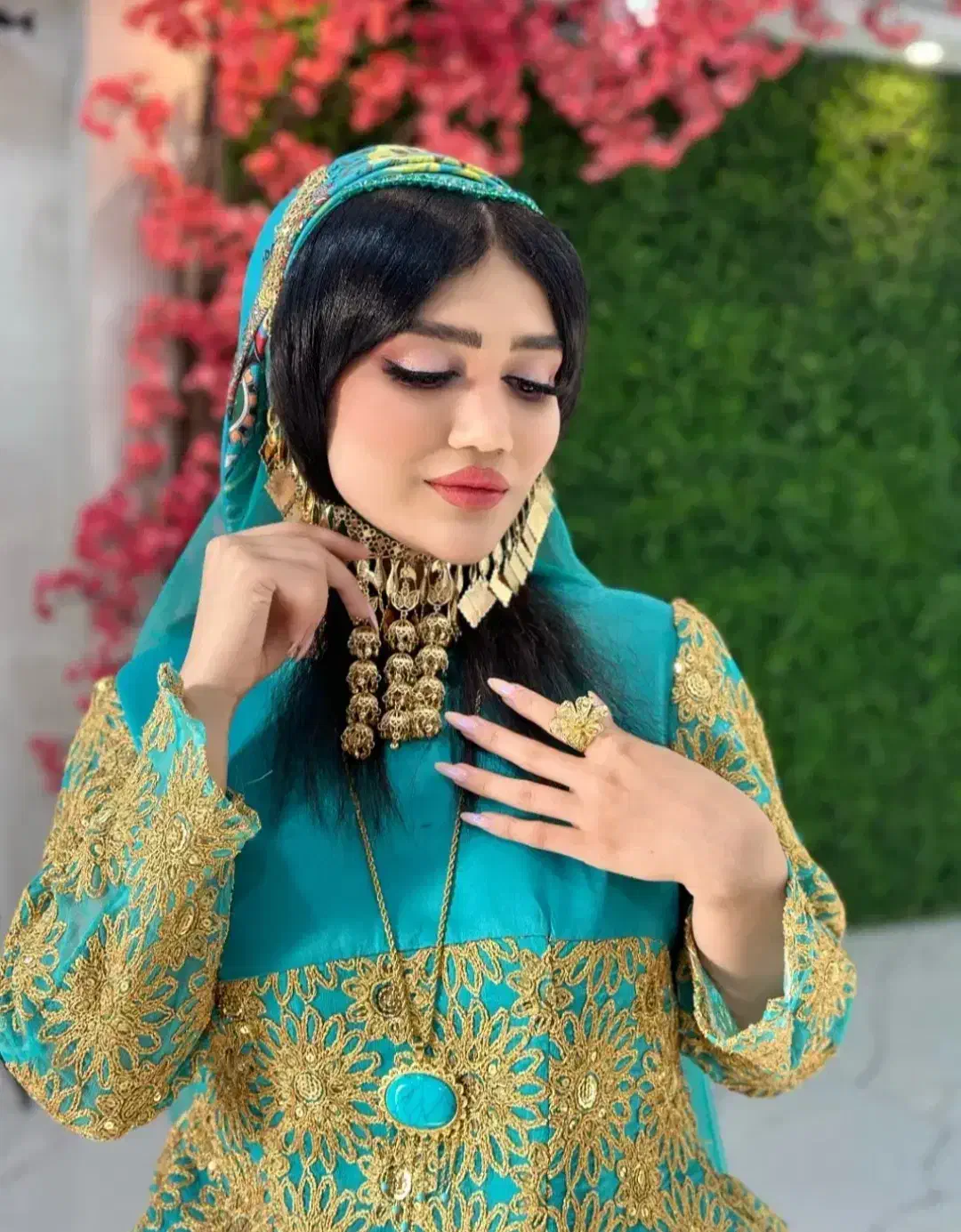 خدمات میکاپ اصلاح|خدمات آرایشگری و زیبایی|یاسوج, |دیوار