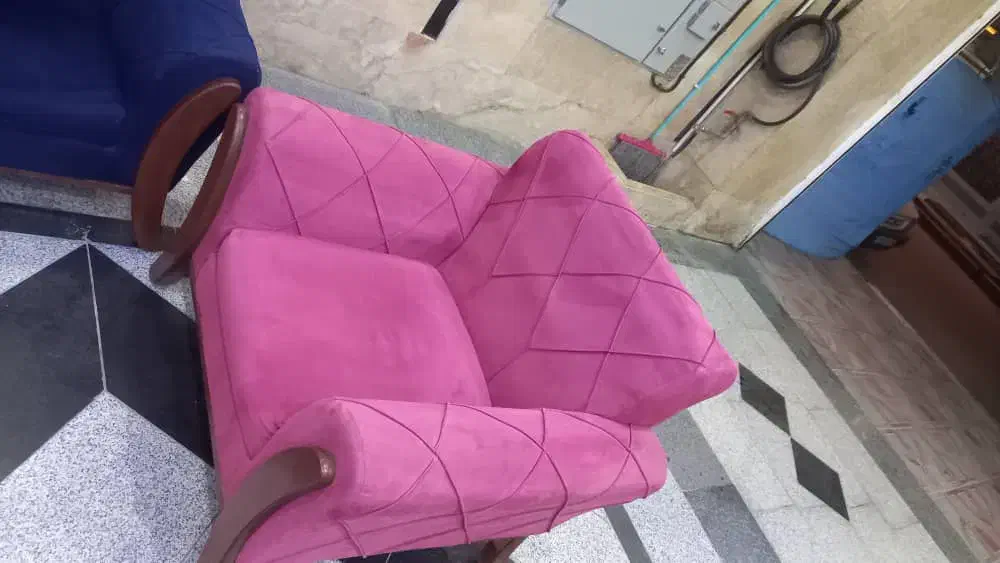 مبل نیم ست ۵نفره شیک|مبلمان خانگی و میز عسلی|نسیم‌شهر, |دیوار