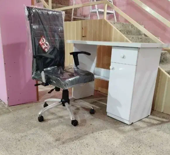 انواع میزوصندلی های دانشجویی نقد و اقساط|دفتر کار|مراغه, |دیوار