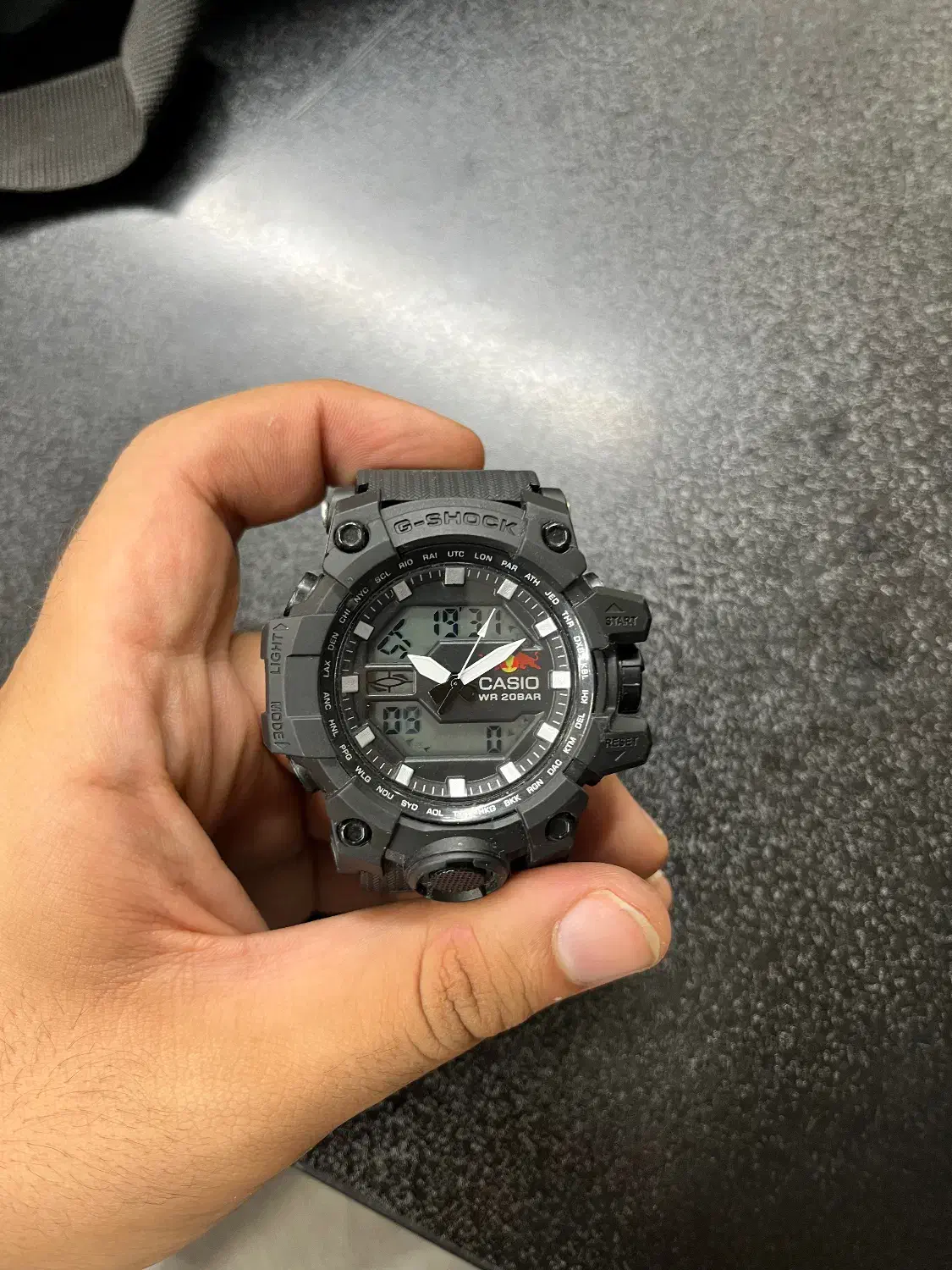 ساعت کاسیو جی شاک مشکی|ساعت|صدرا-فارس, فاز ۱|دیوار