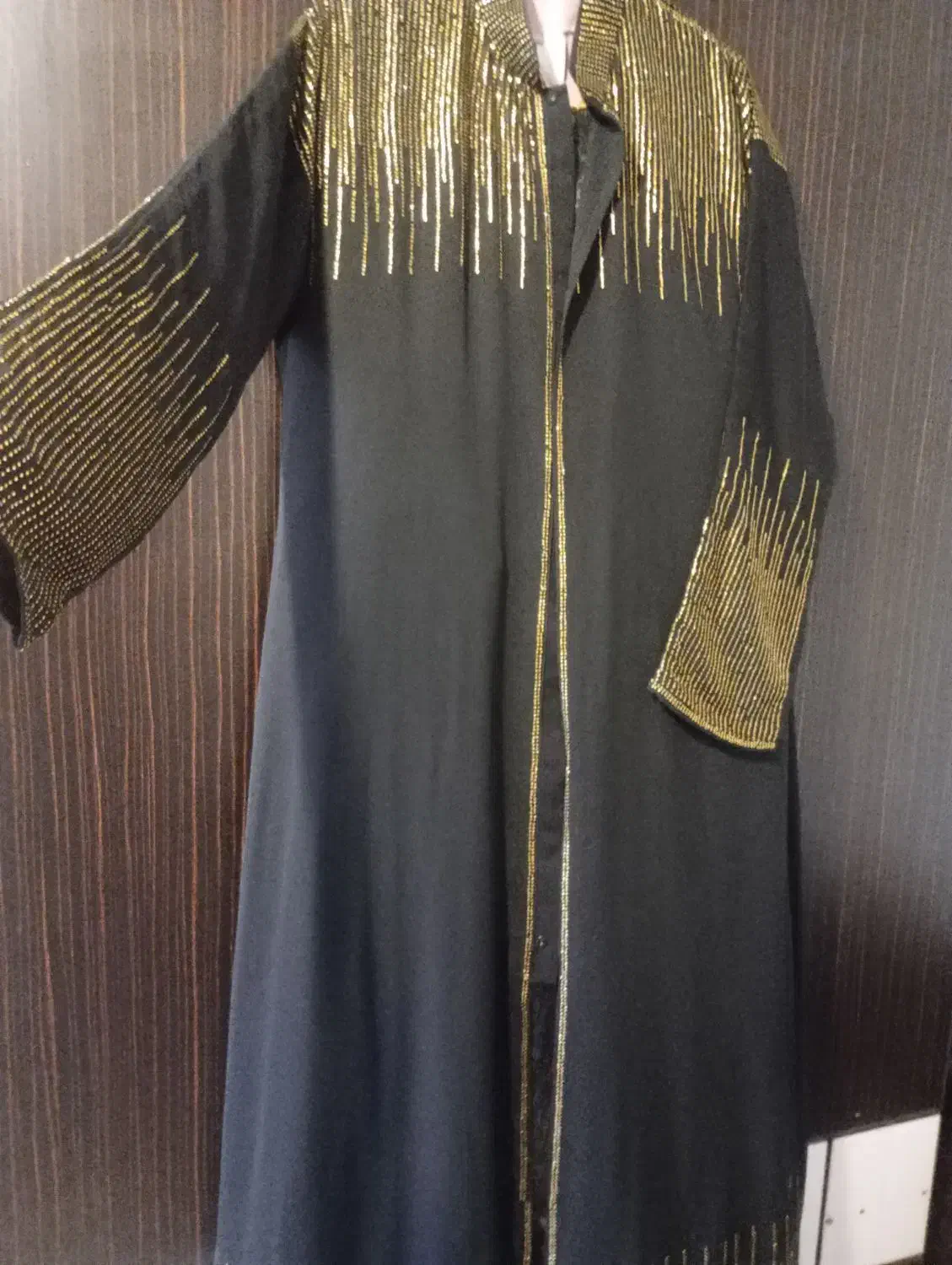 مانتو عربی، کرپ ناز، کار شده.|لباس|سنگر, |دیوار