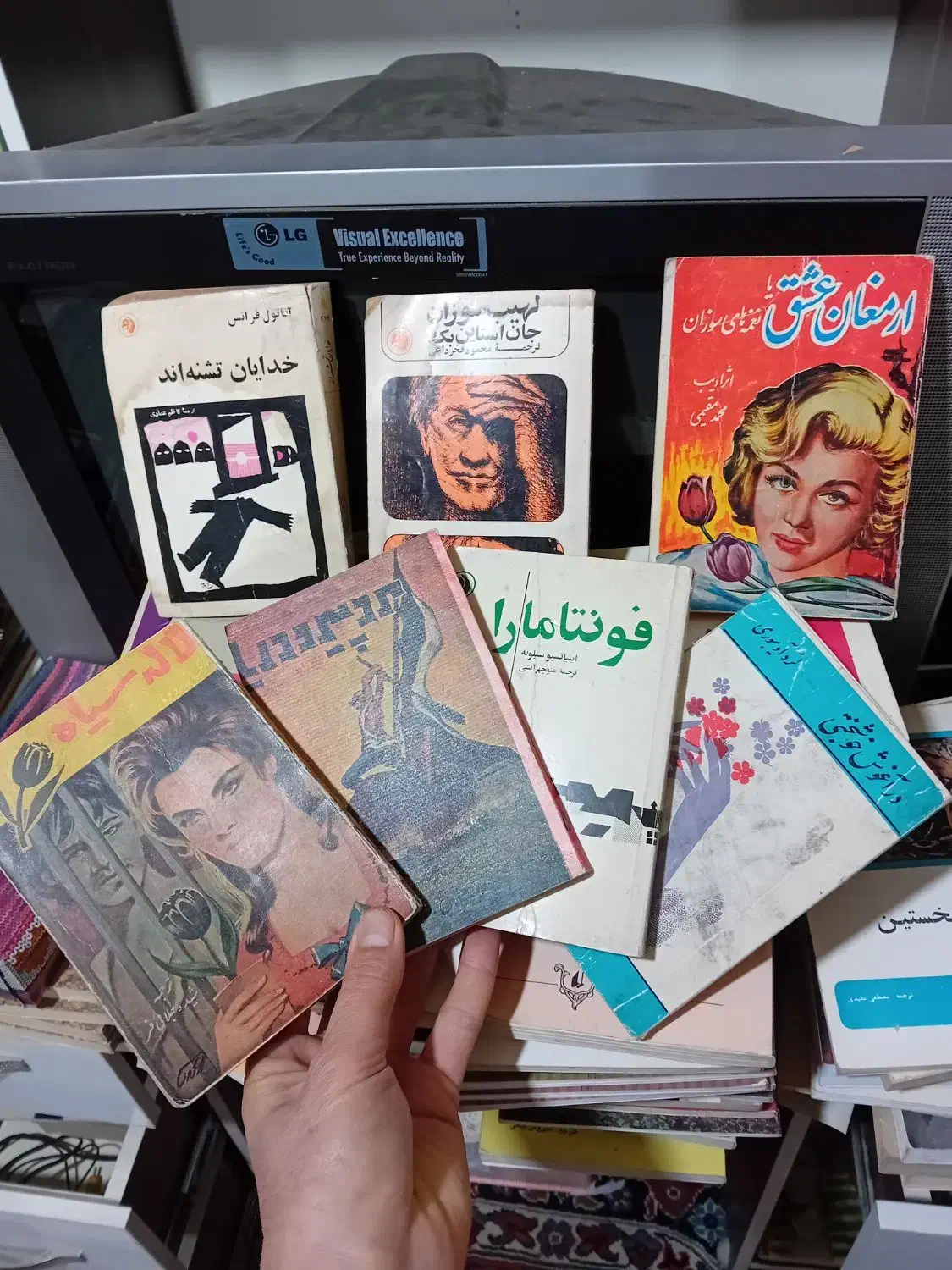 کتاب قیمت مناسب|کتاب و مجله تاریخی|تهران, تهرانسر شمالی|دیوار